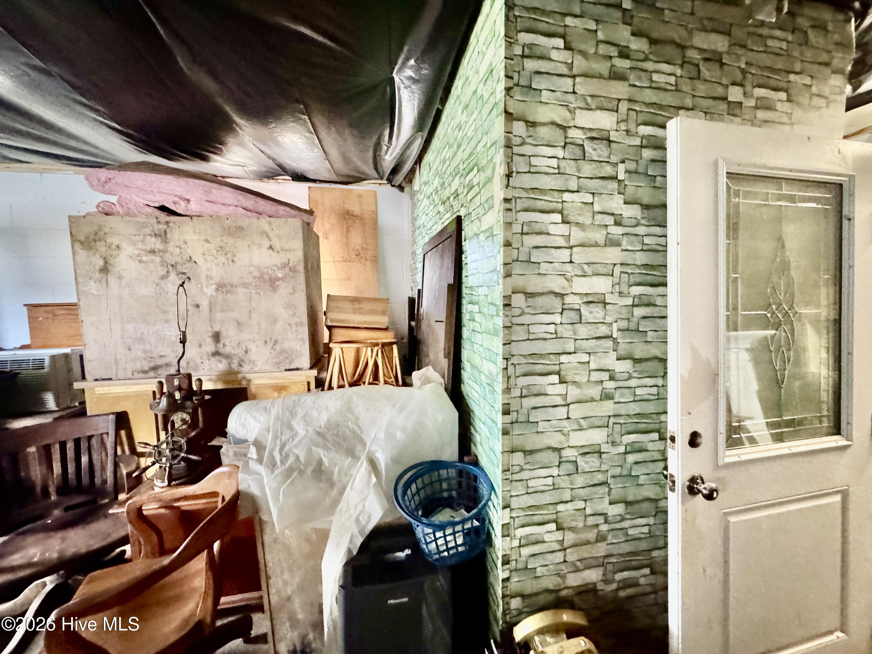 100 Earl Avenue Property Photo 23