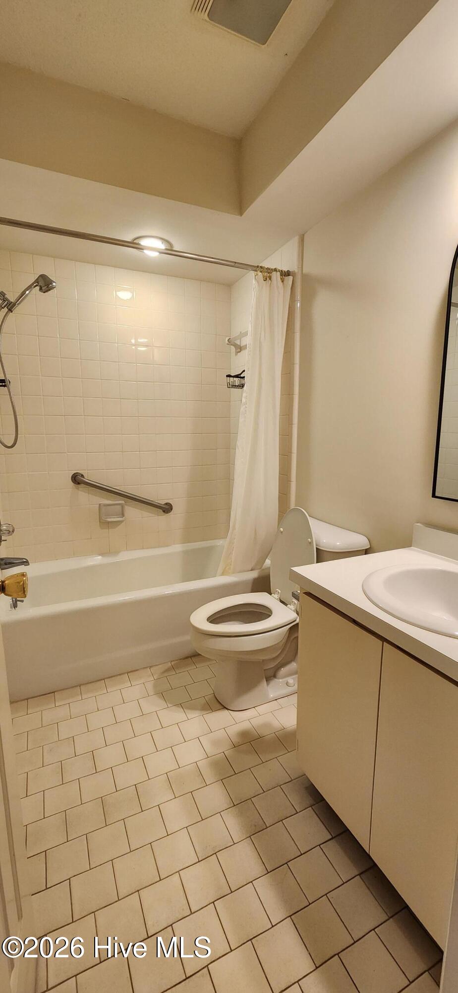 1904 Sherbrooke Circle Property Photo 9