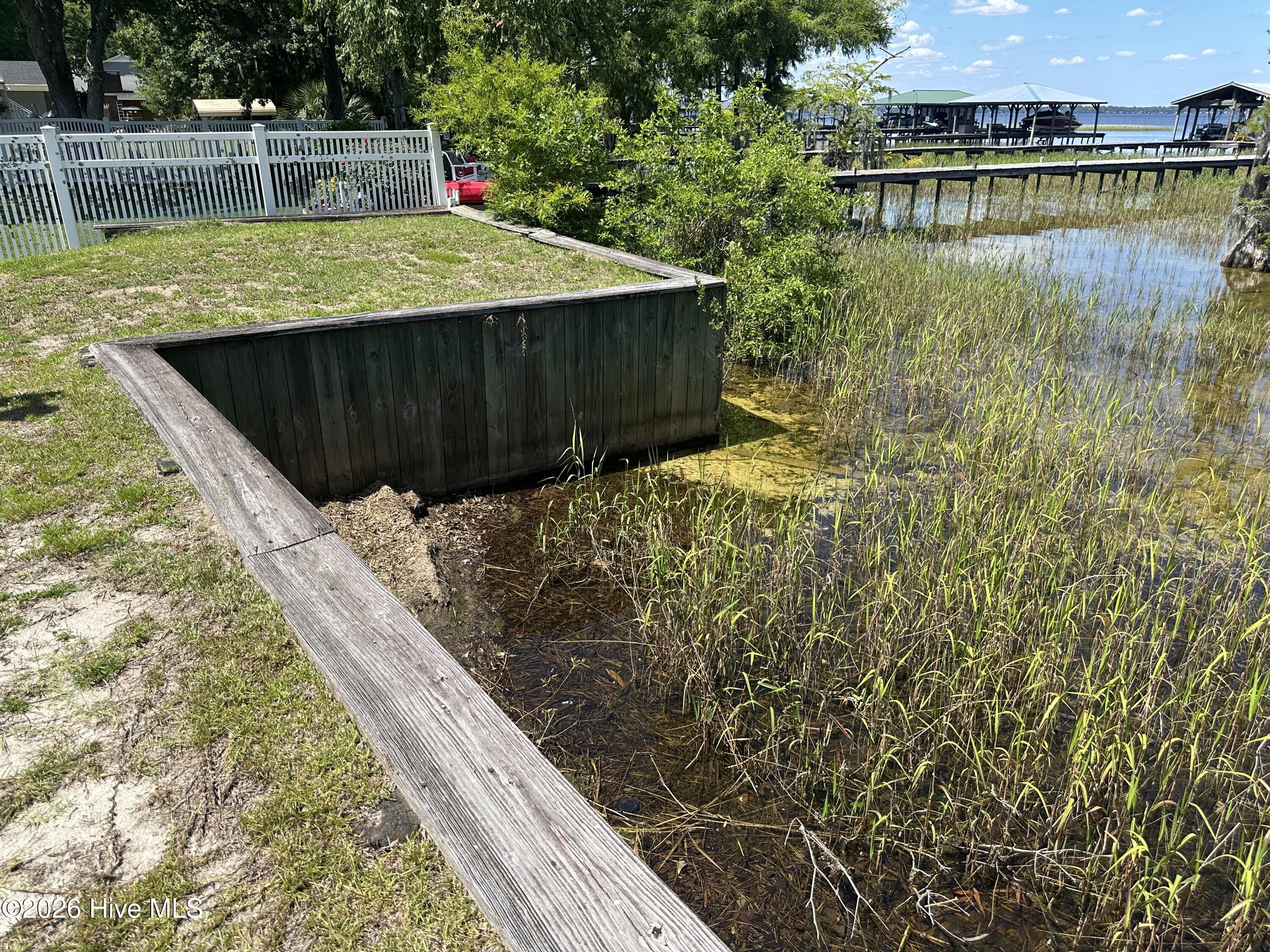 3935 Waccamaw Shores Road Property Photo 12