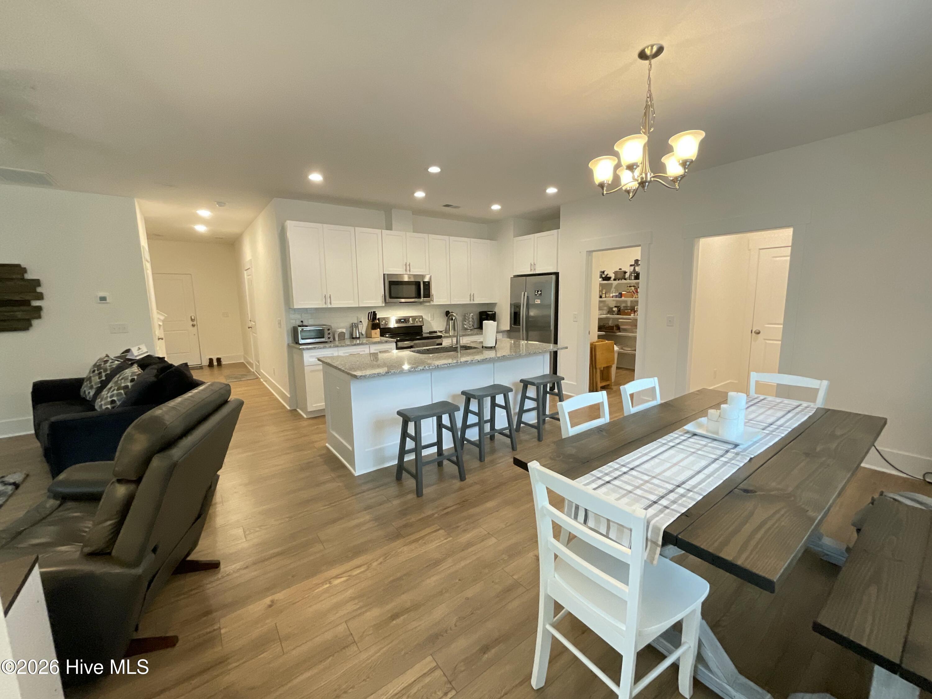 1425 Eco Circle Property Photo 12