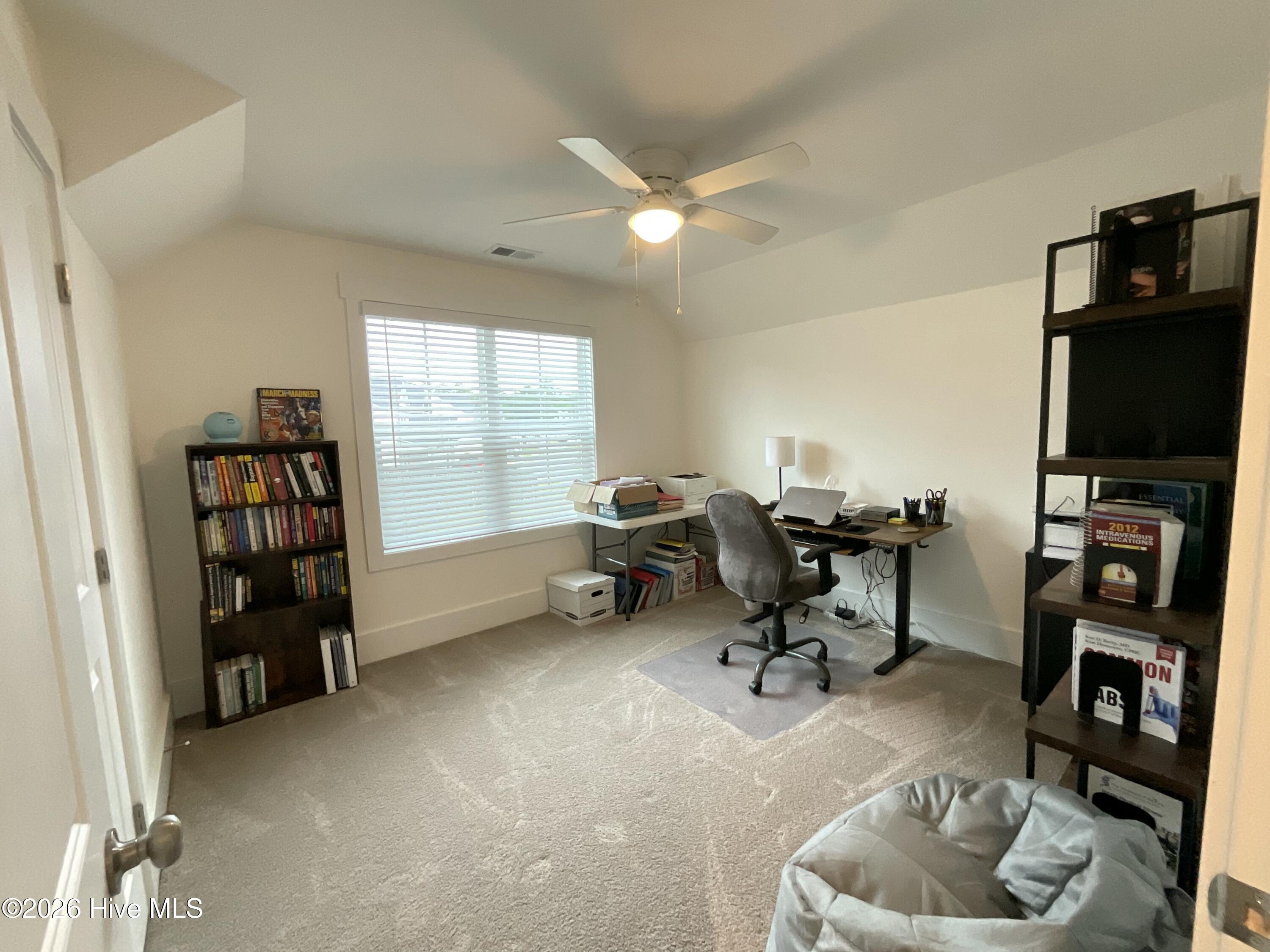 1425 Eco Circle Property Photo 31