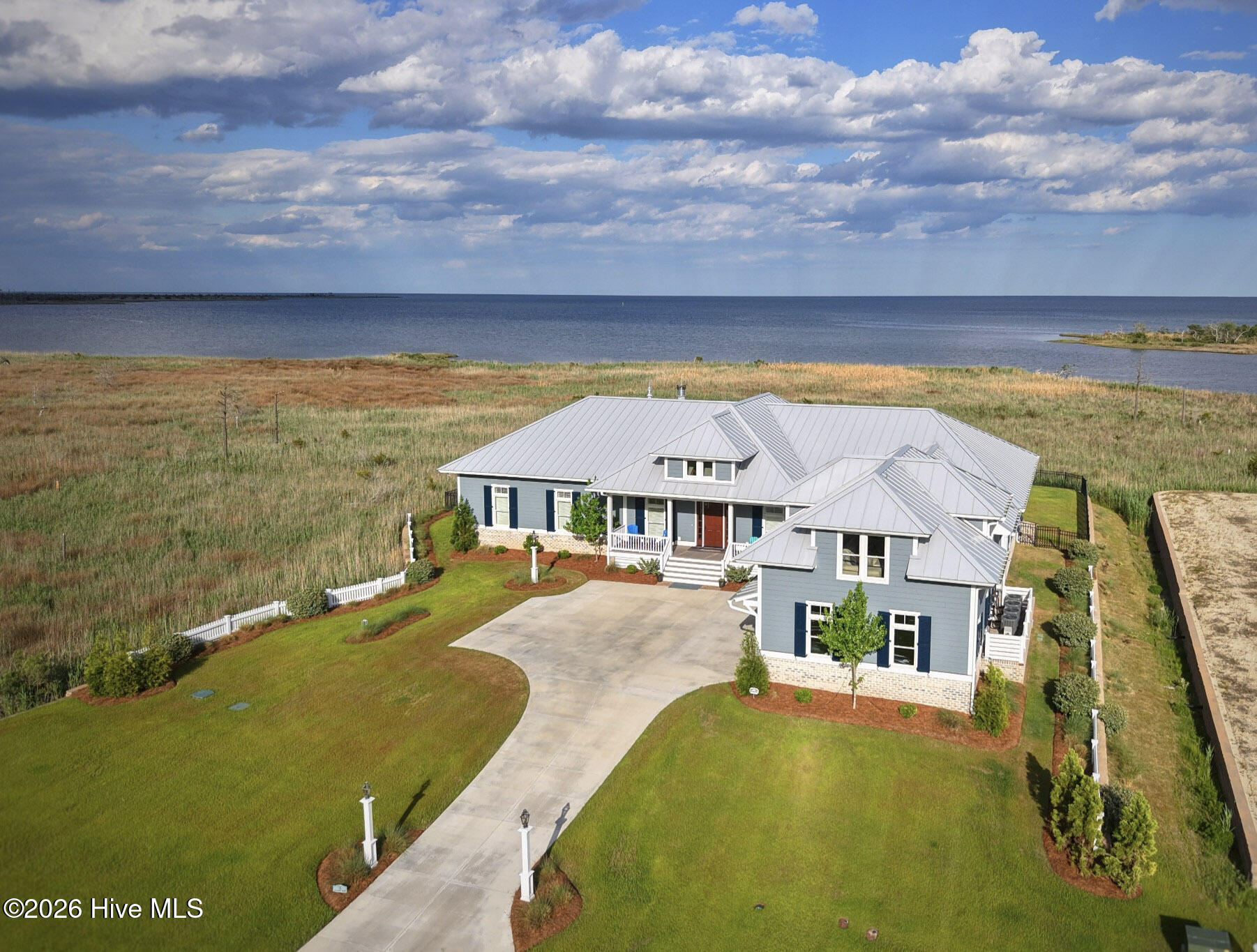 76 Soundside Drive Property Photo 19