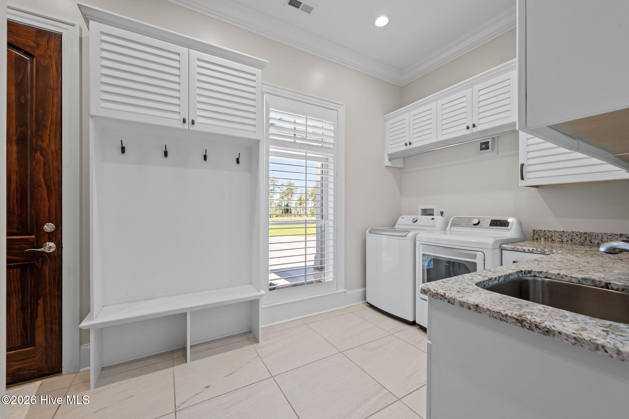 76 Soundside Drive Property Photo 64