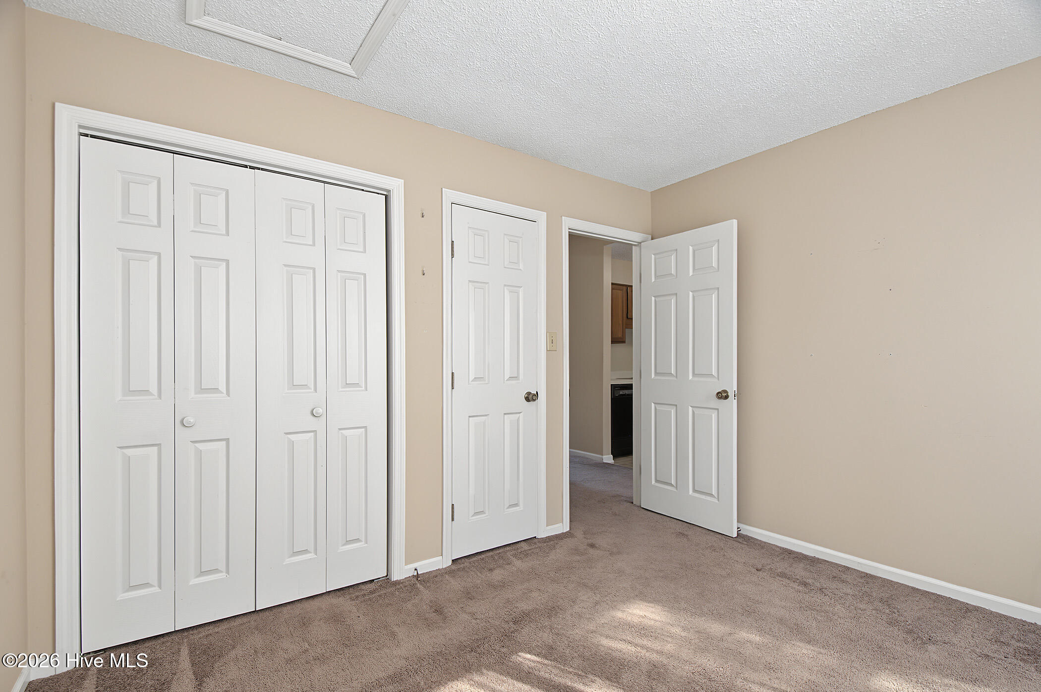 120 Crystal Pines Court Property Photo 11