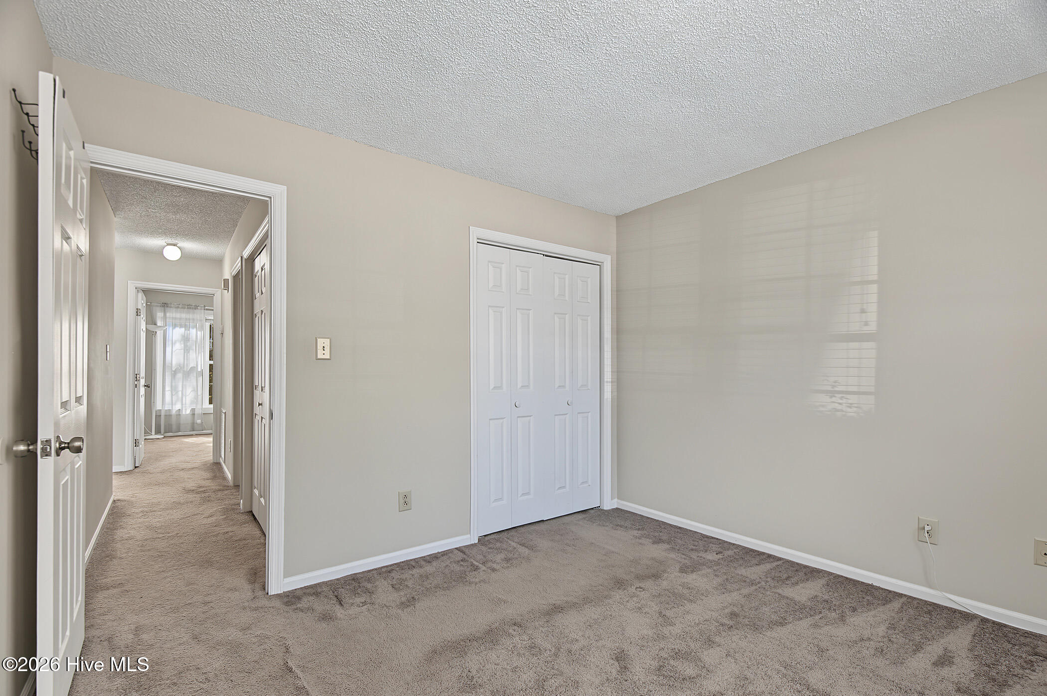 120 Crystal Pines Court Property Photo 12