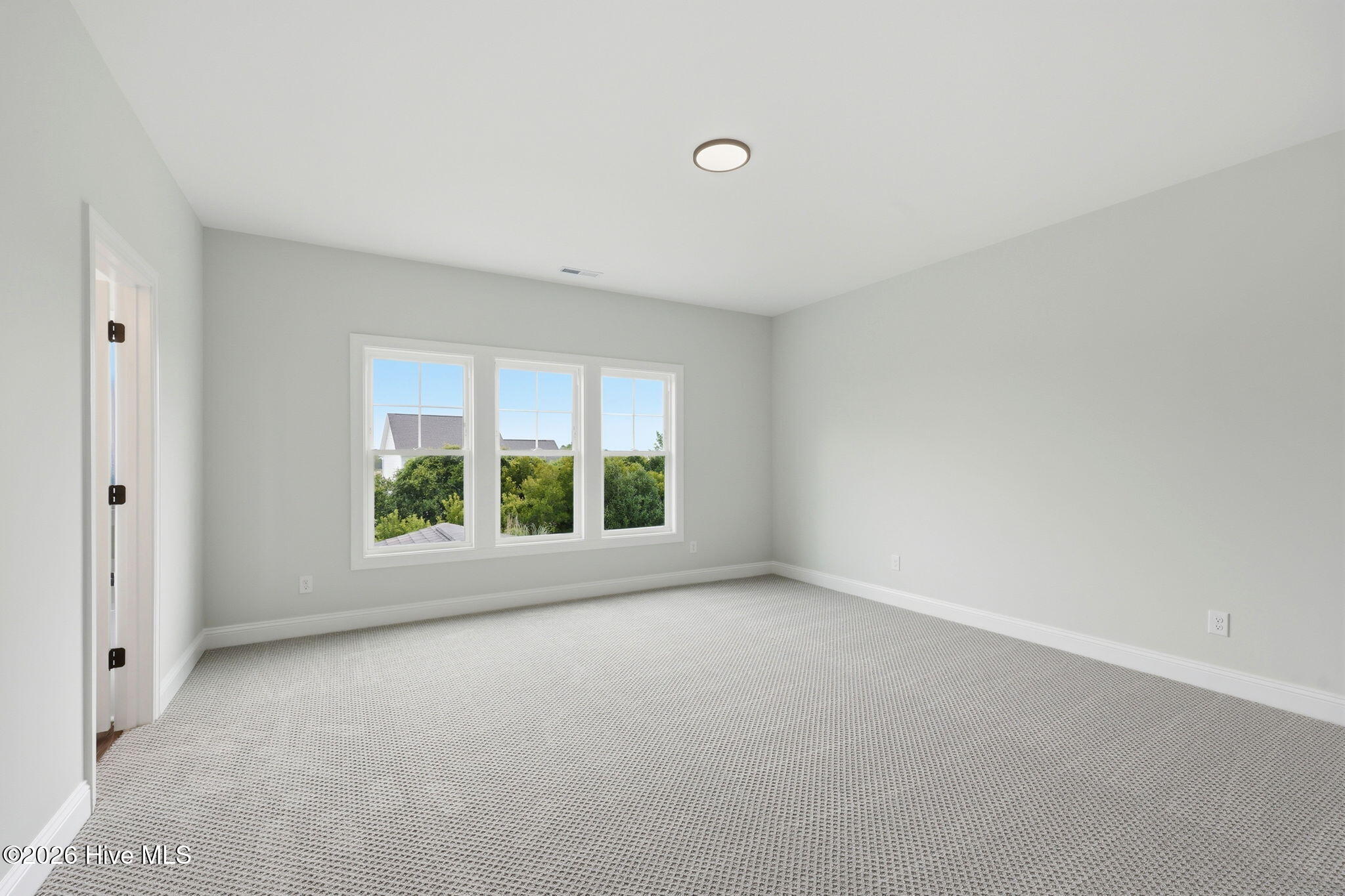 116 Eastbay Way Property Photo 34
