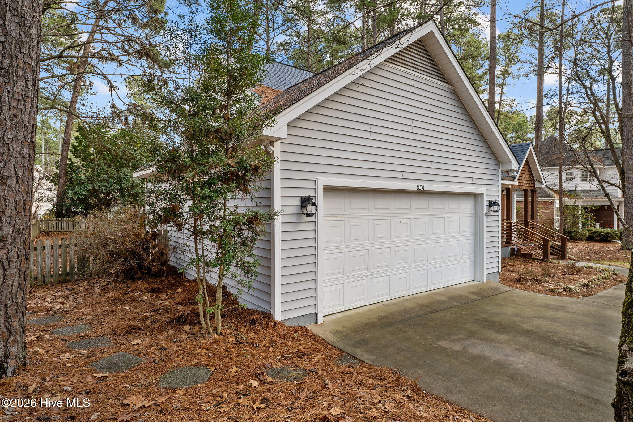 850 Burning Tree Road Property Photo 35