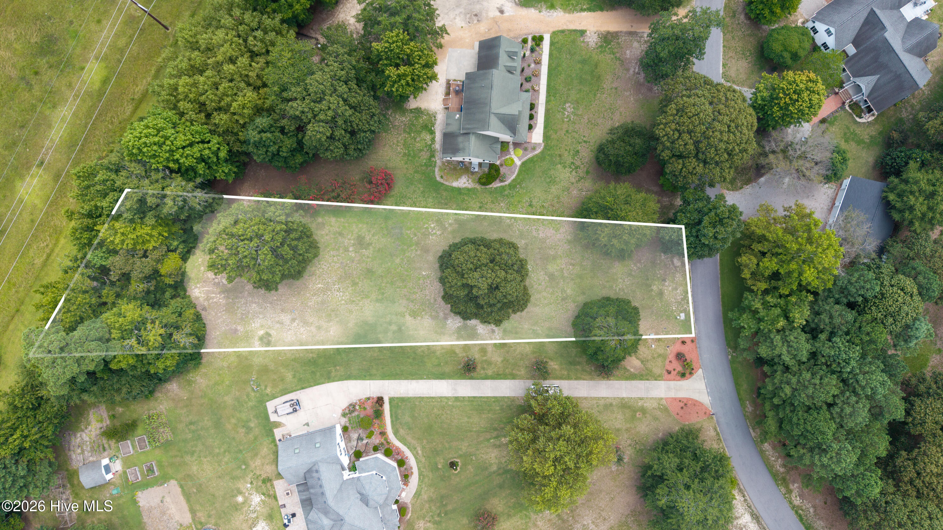 141 65 Lake Wood Drive Property Photo 2