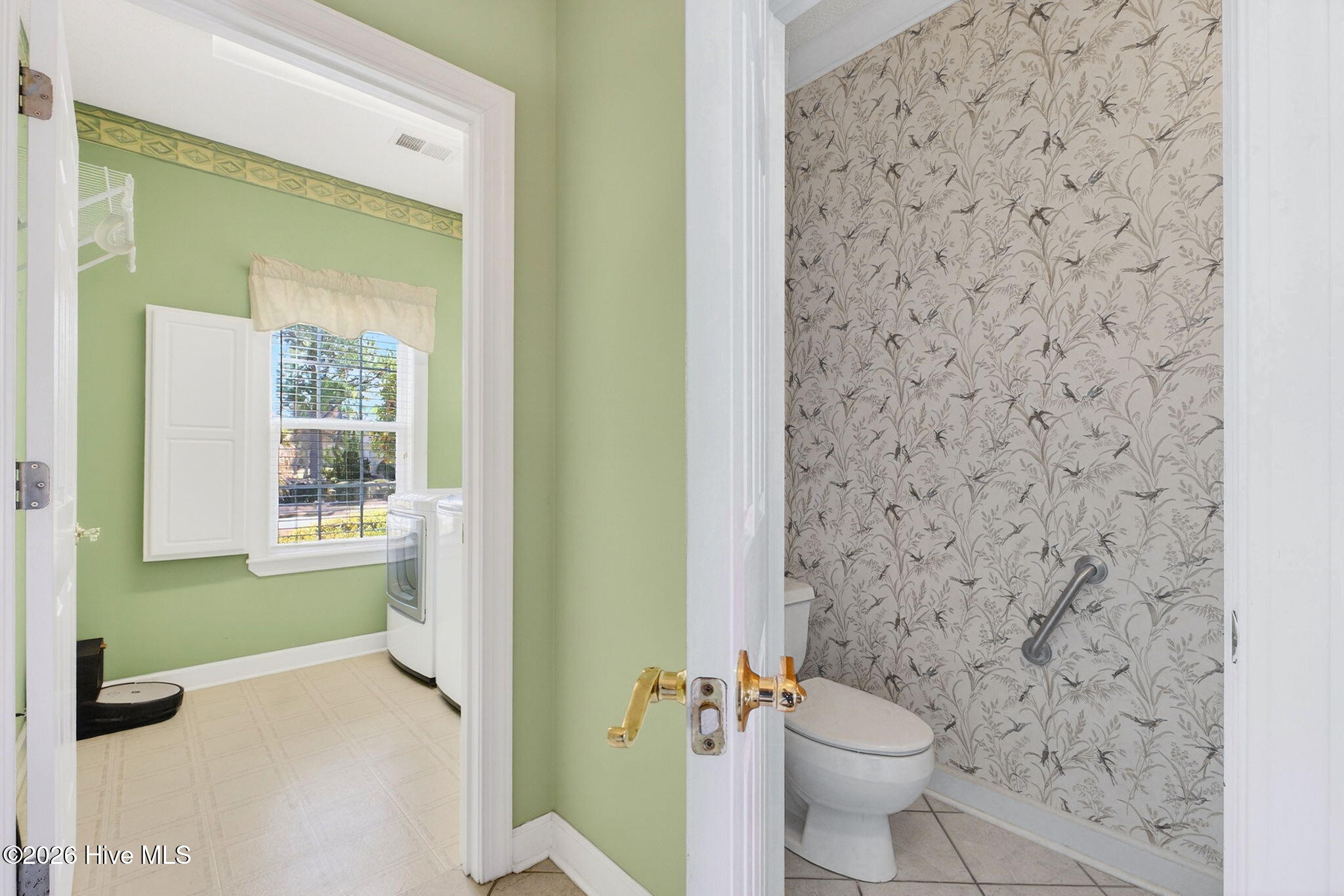 1126 N Middleton Drive Nw Property Photo 31