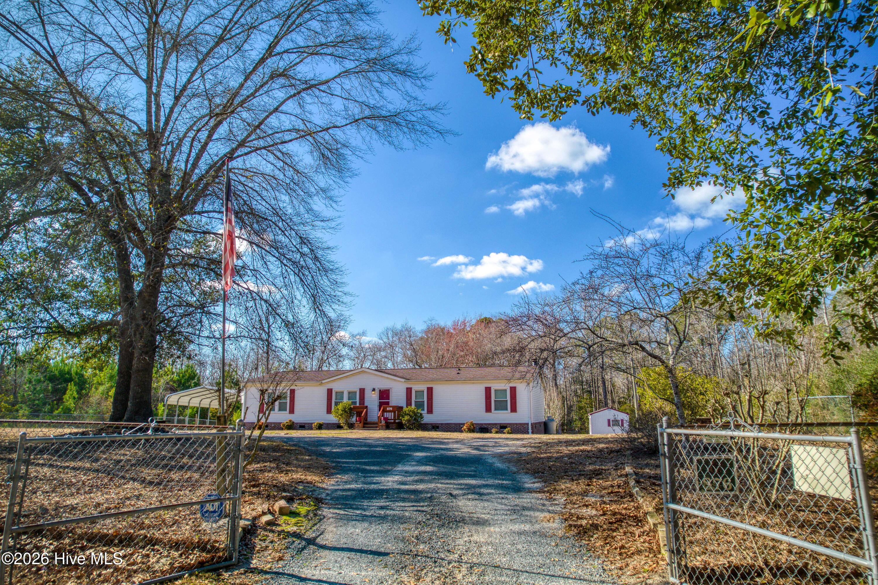 876 Mcclammy Road Property Photo 3