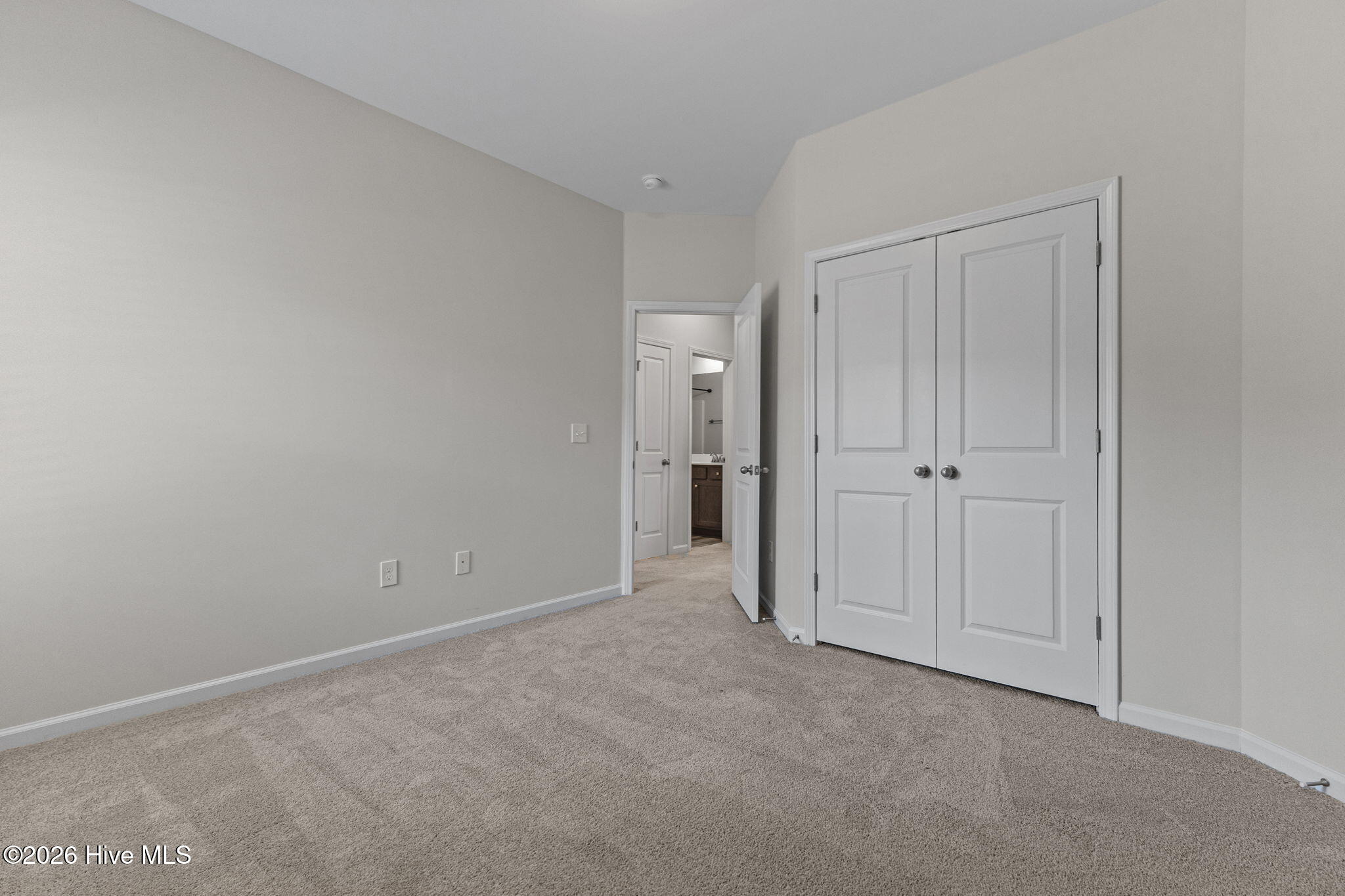 264 Flying Bolt Drive Property Photo 7