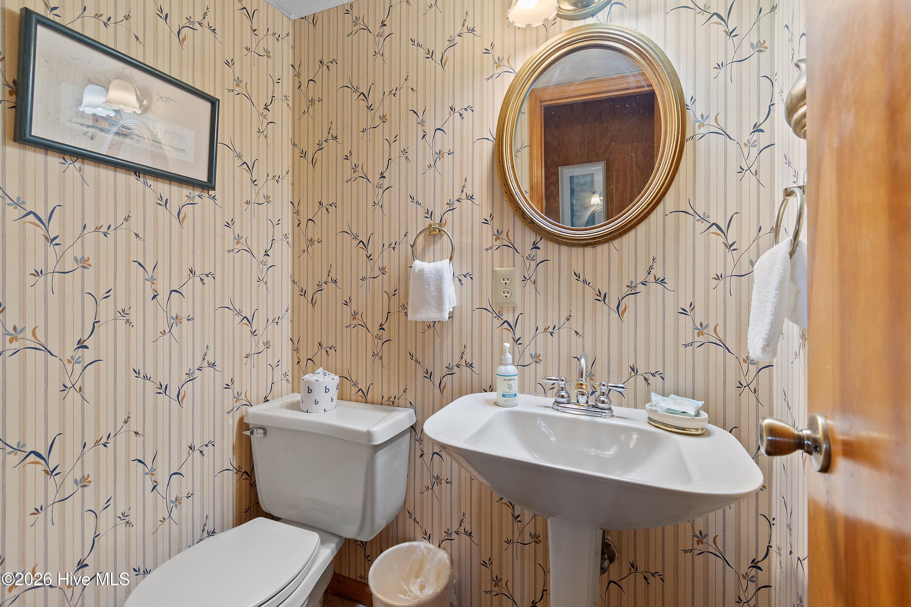 1099 Ocean Boulevard W Property Photo 18