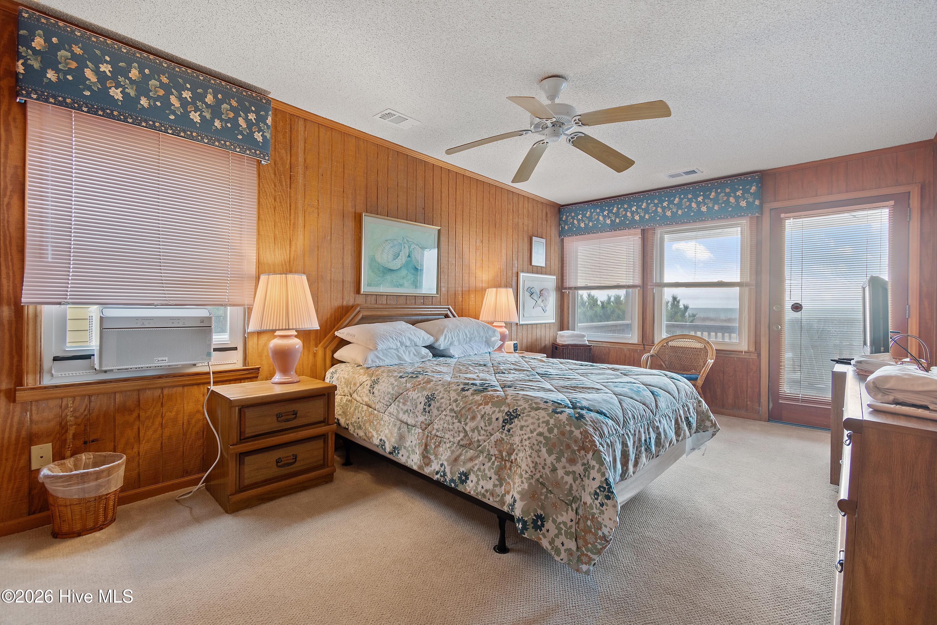 1099 Ocean Boulevard W Property Photo 20