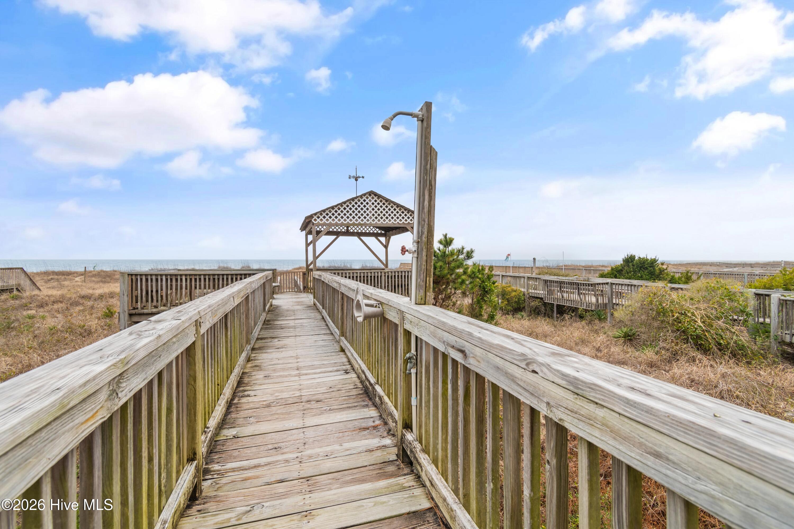 1099 Ocean Boulevard W Property Photo 23