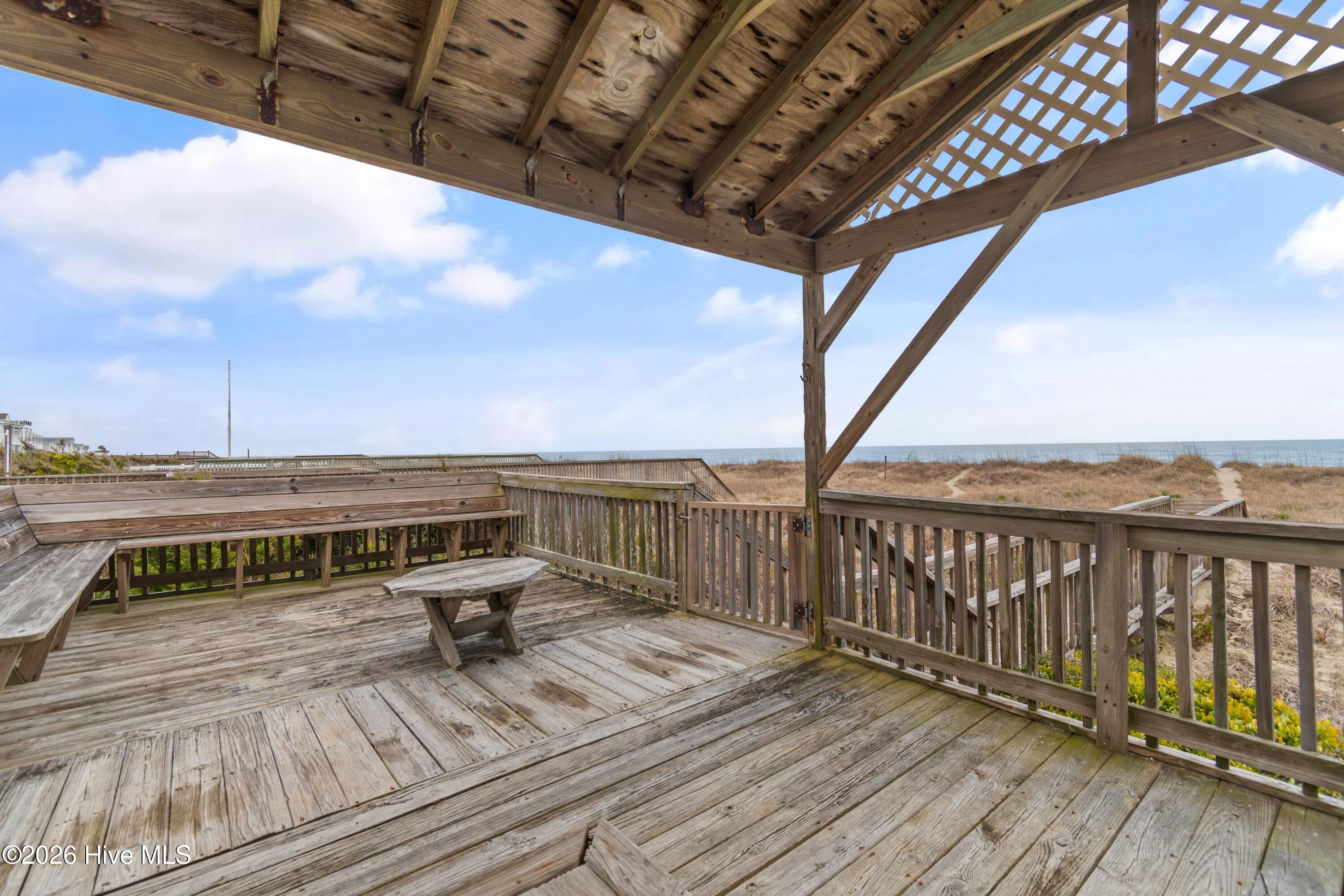 1099 Ocean Boulevard W Property Photo 25