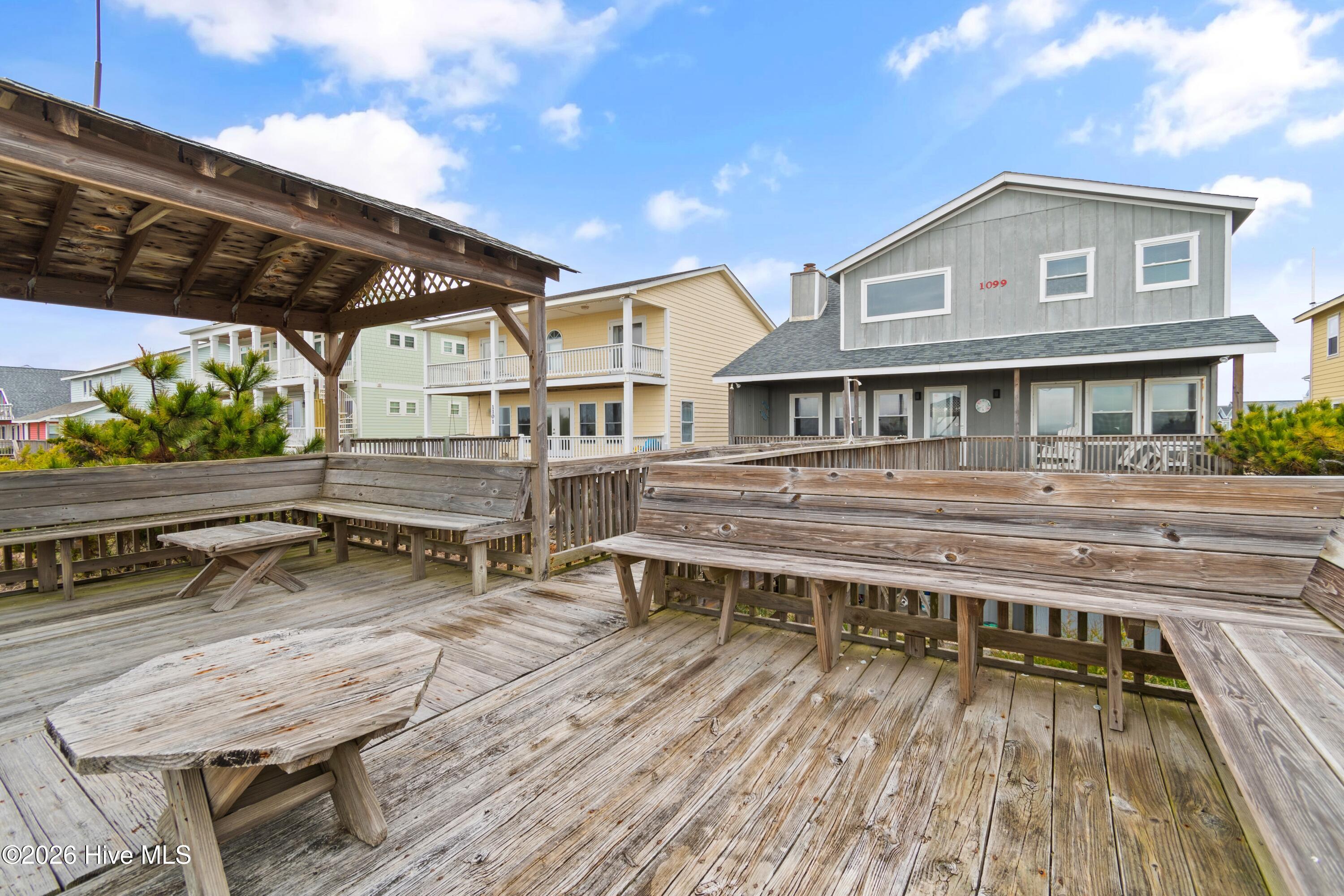 1099 Ocean Boulevard W Property Photo 27