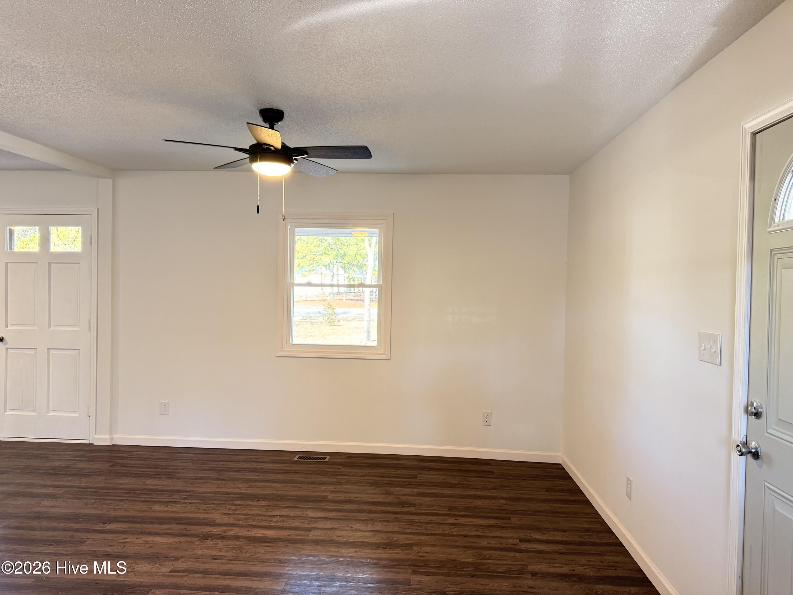 2220 Nc-211 Property Photo 10
