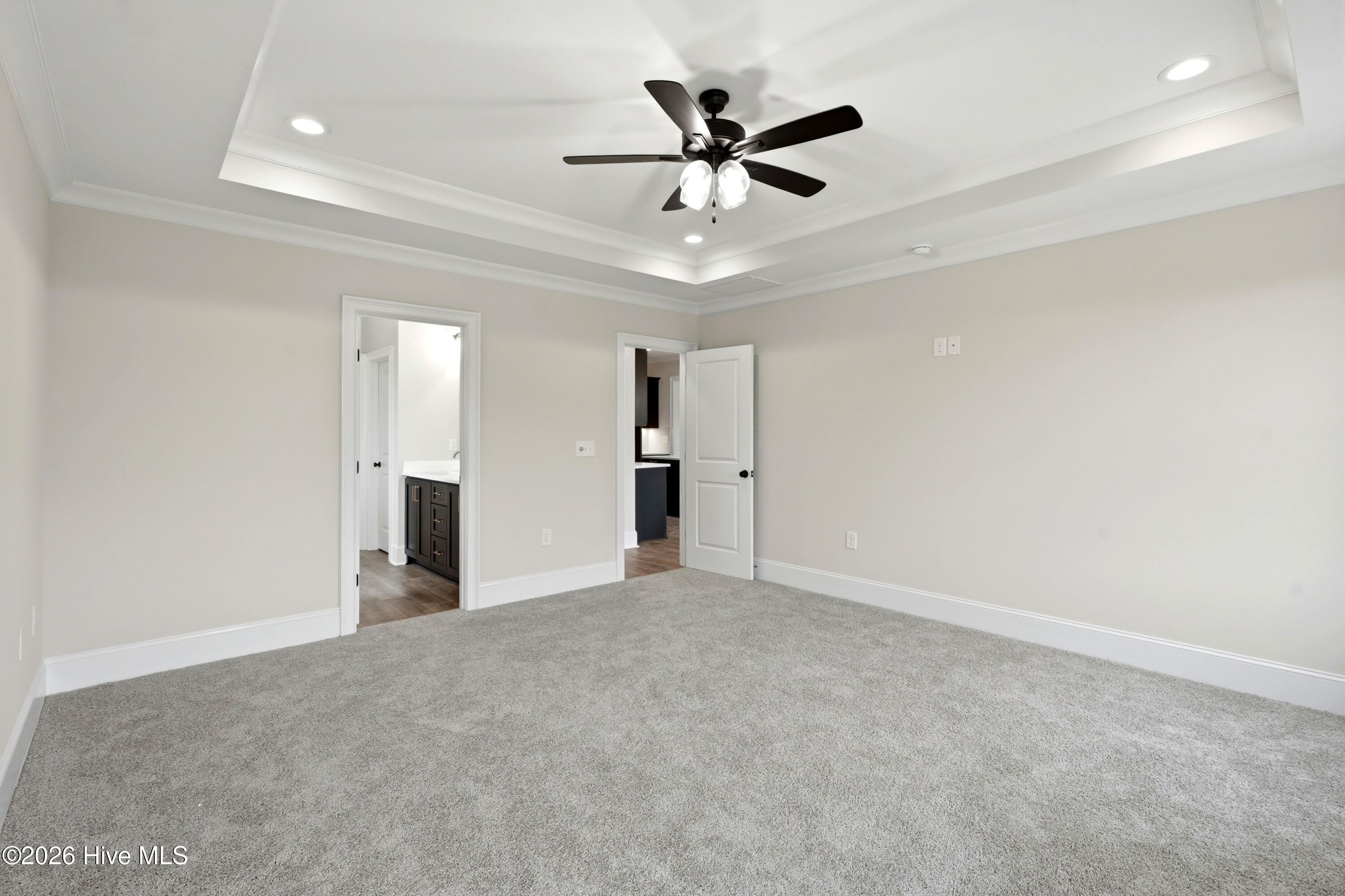 340 Leslie Road Property Photo 31