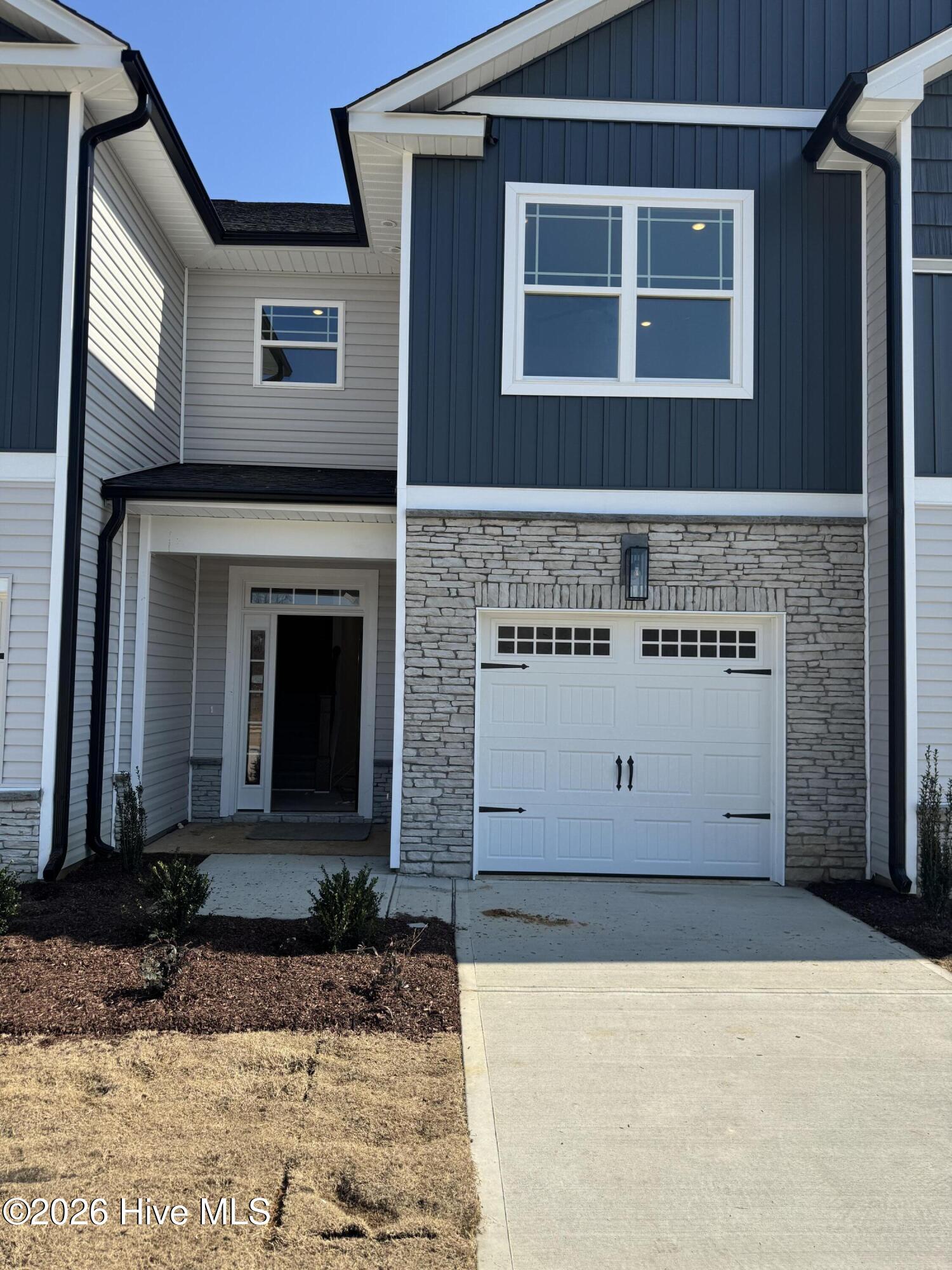 25 Joyner Park Drive Property Photo 1