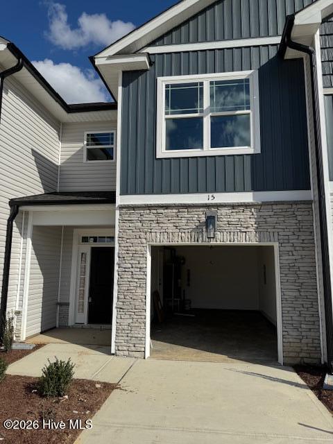25 Joyner Park Drive Property Photo 3