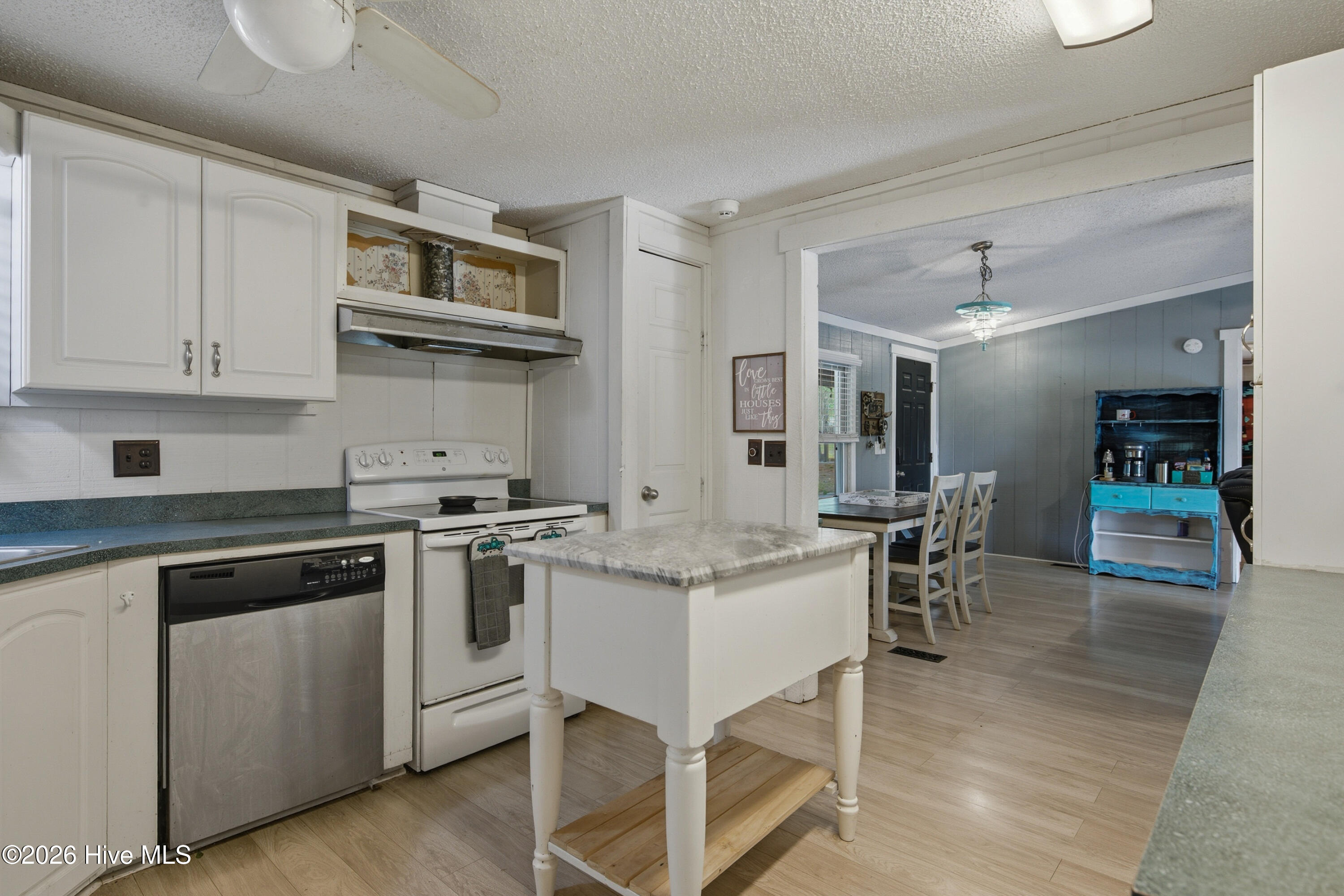 449 Montrose Road Property Photo 9