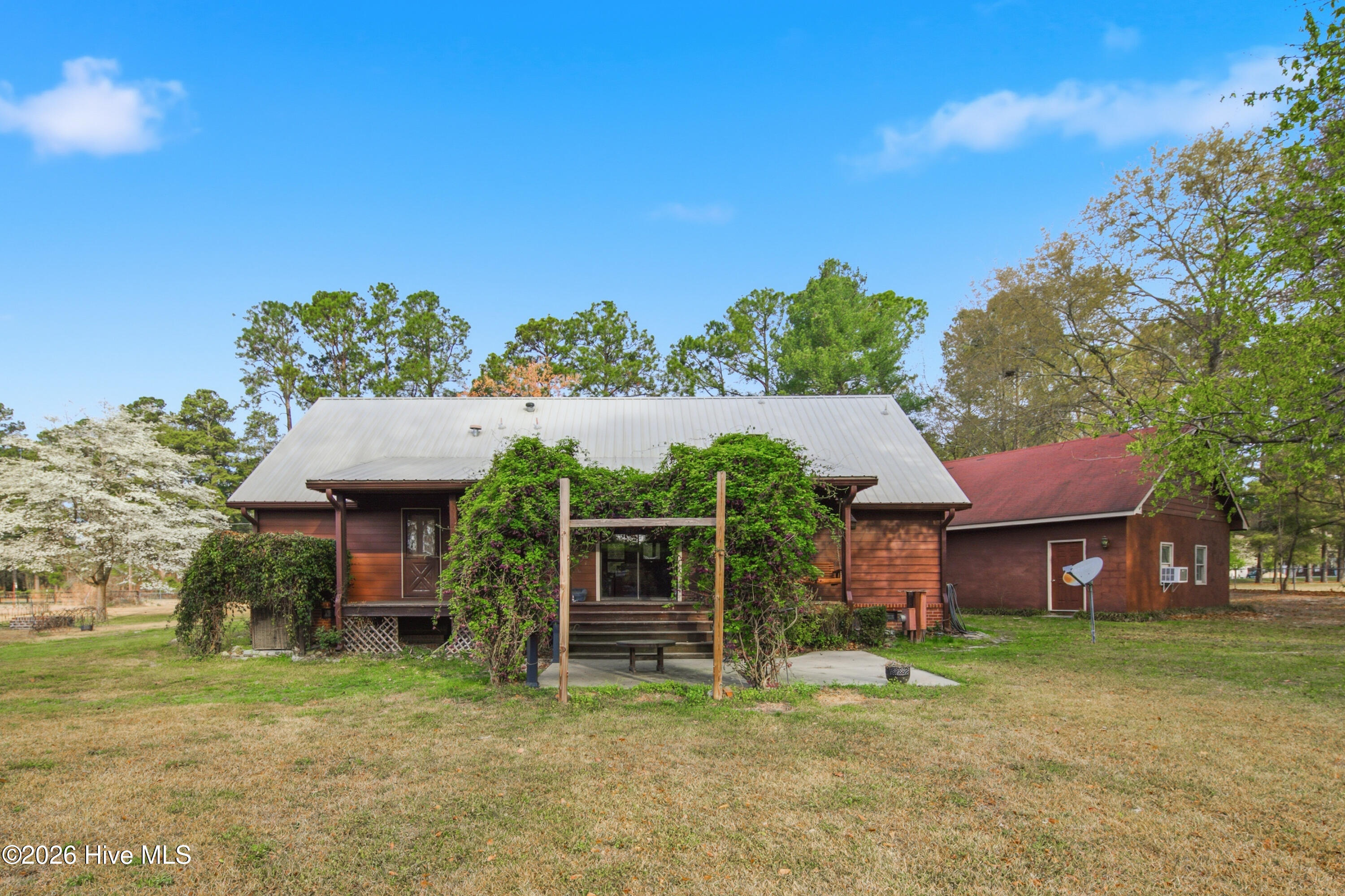 449 Montrose Road Property Photo 18