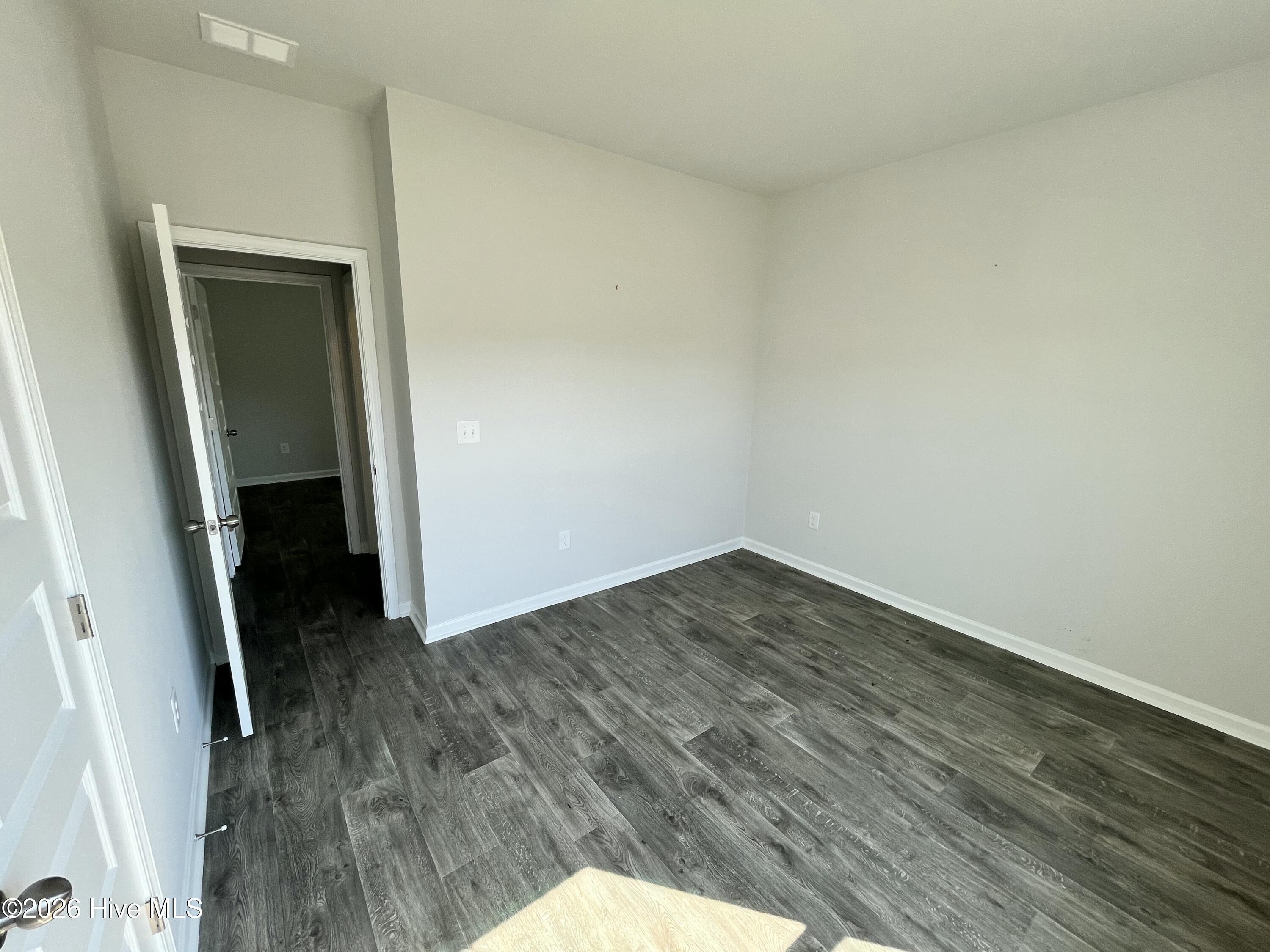 230 Ladyfish Loop Nw Property Photo 6