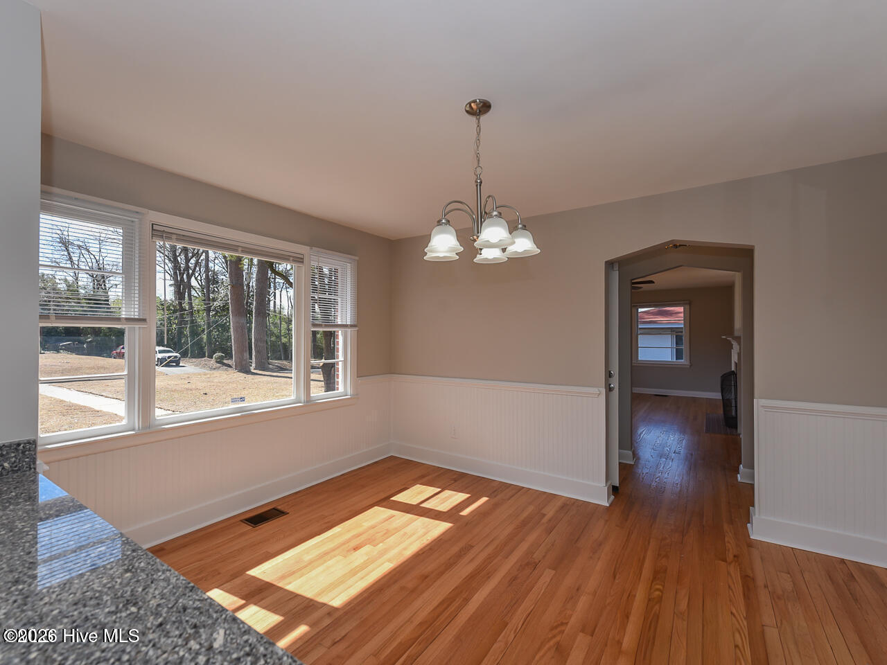 603 Beech Street Property Photo 10