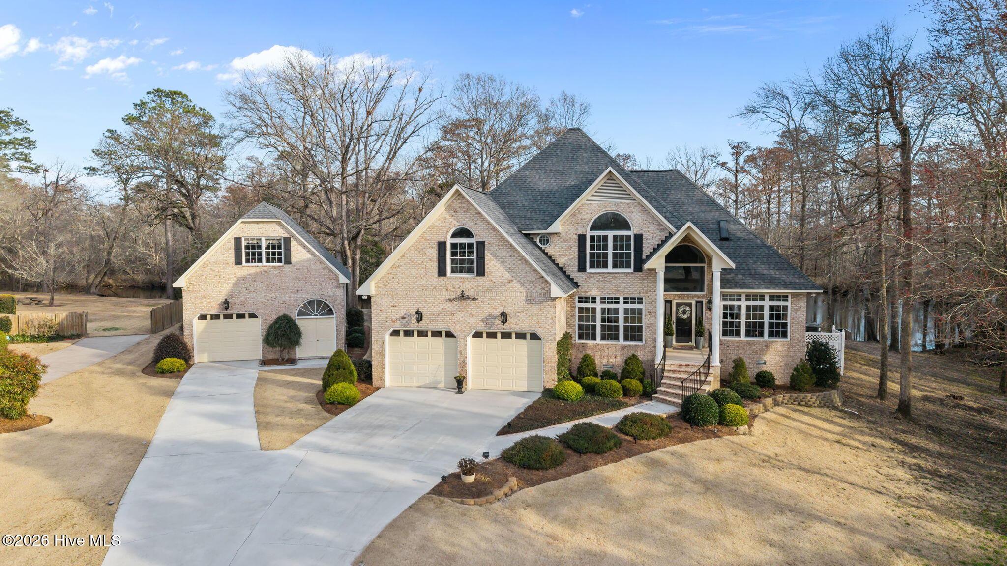 101 Raccoon Run Property Photo 5