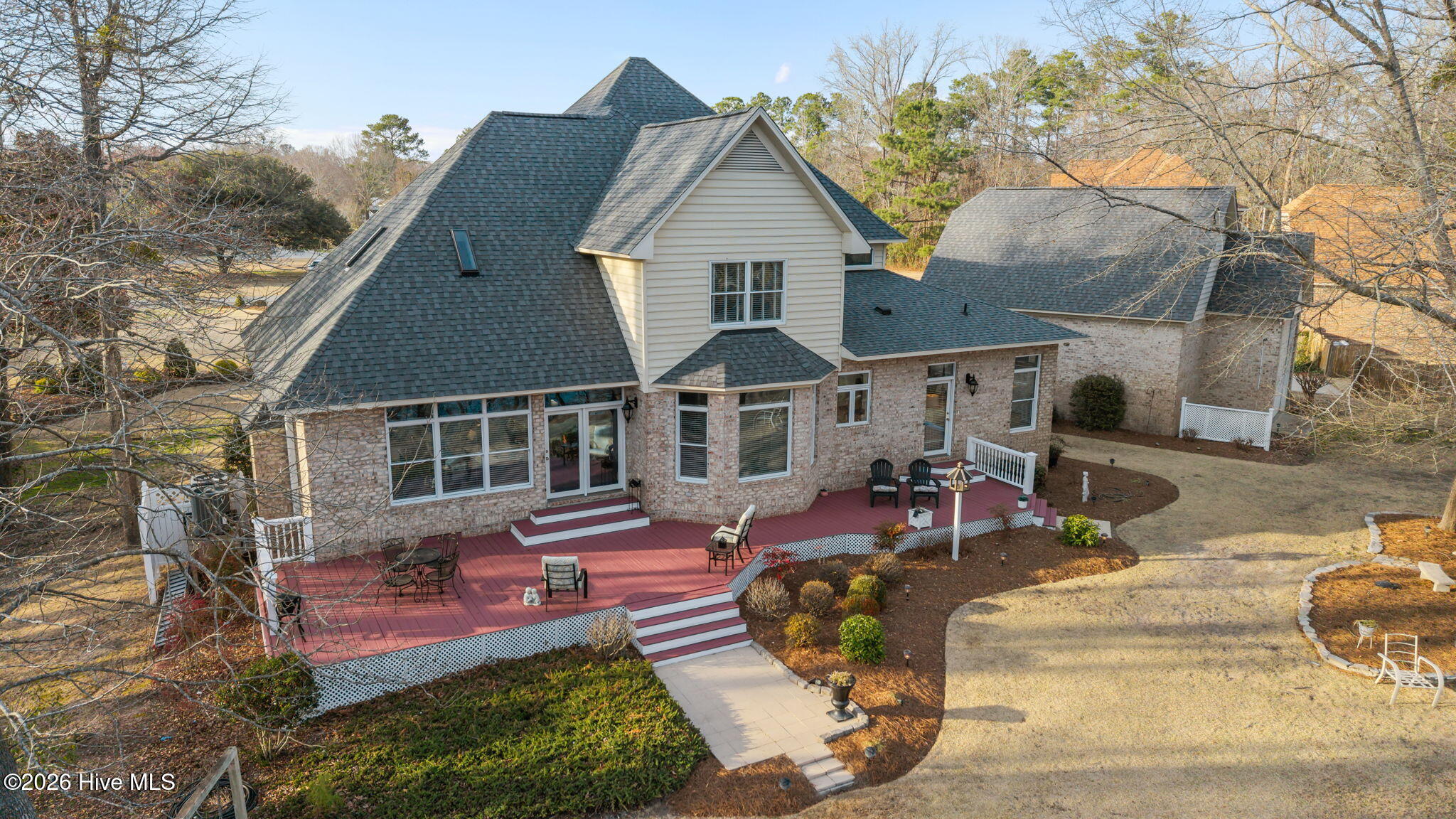 101 Raccoon Run Property Photo 12