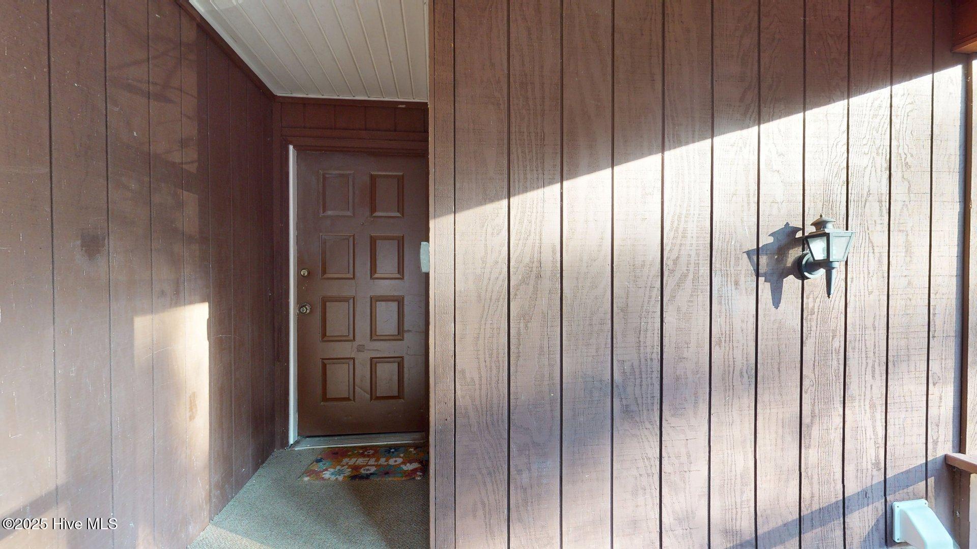 704 Dover Street Property Photo 1