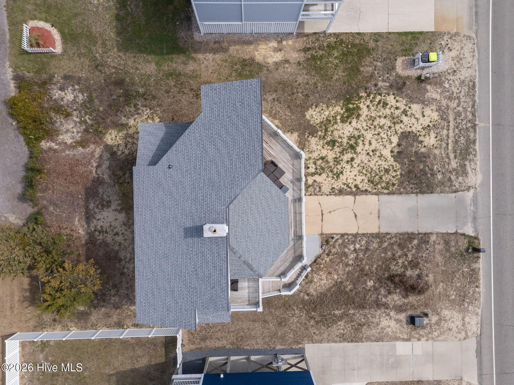 6618 W Beach Drive Property Photo 14