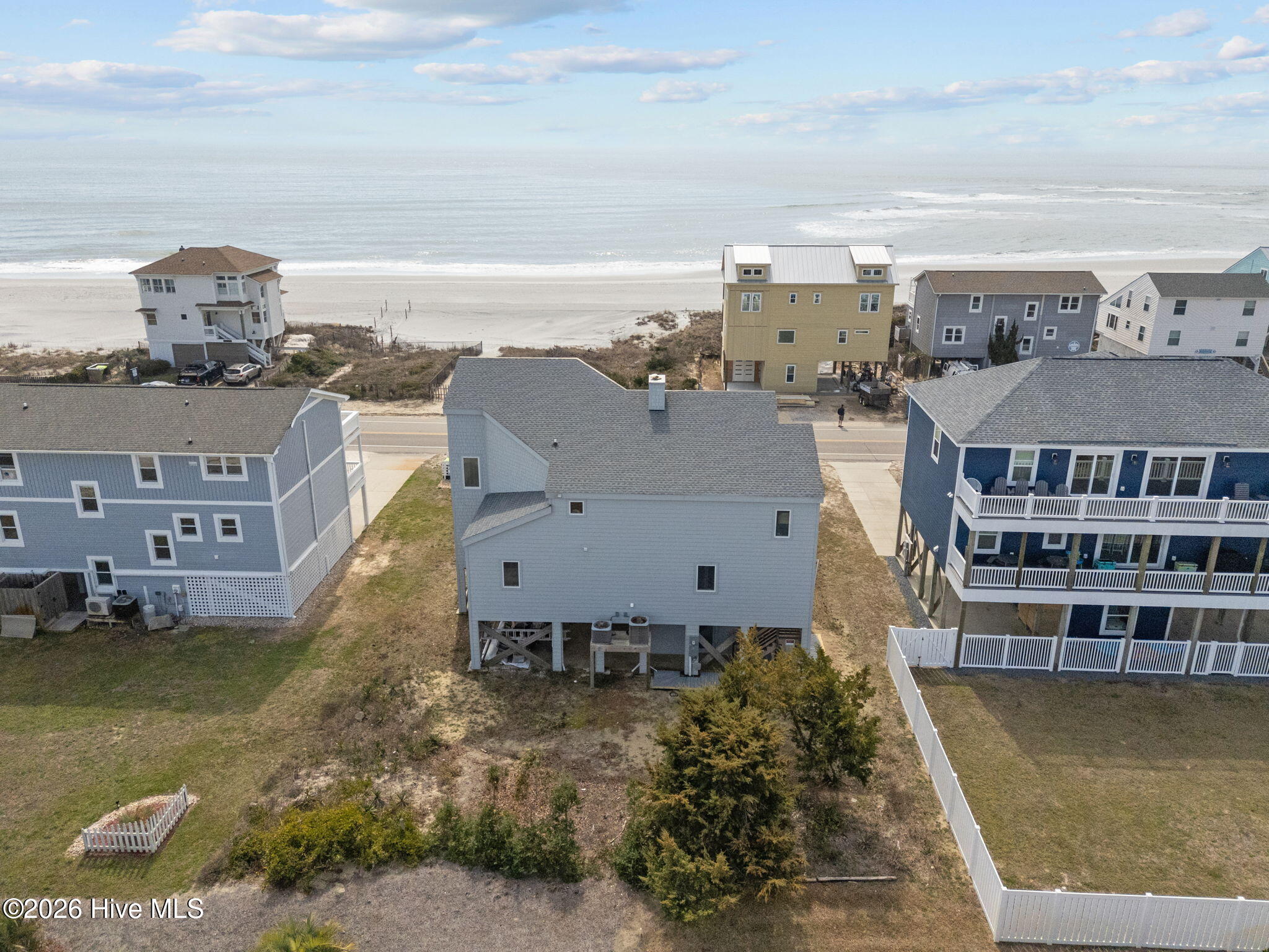 6618 W Beach Drive Property Photo 15