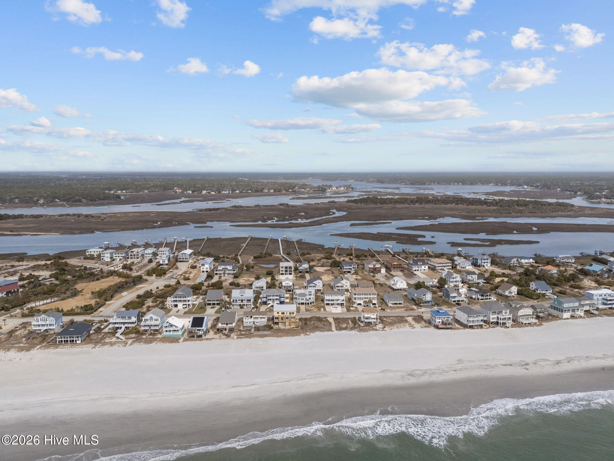 6618 W Beach Drive Property Photo 19