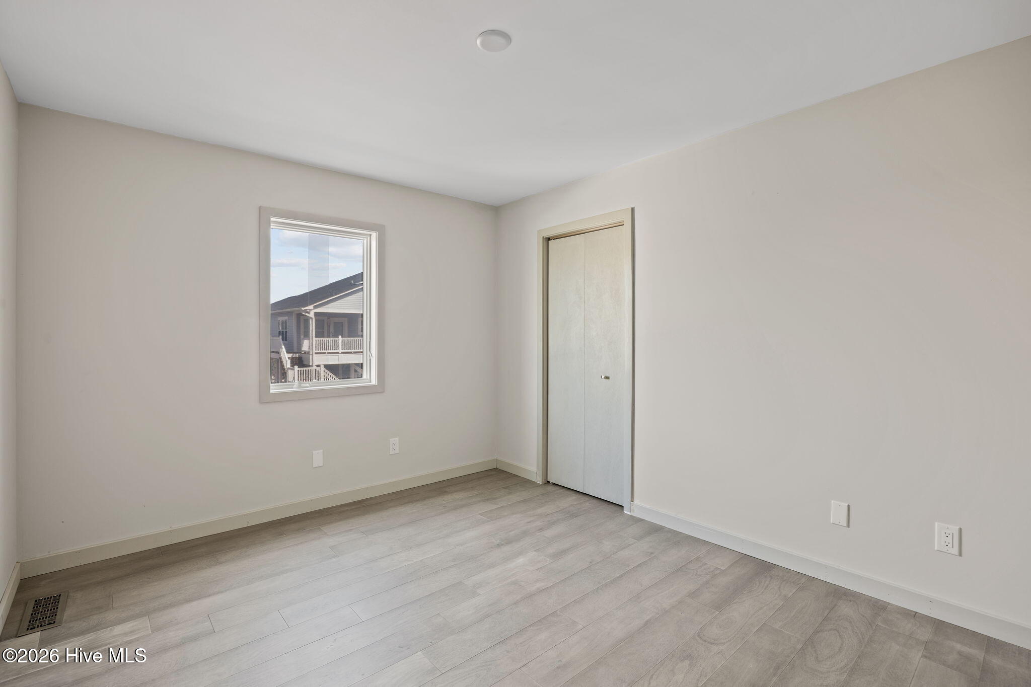 6618 W Beach Drive Property Photo 43