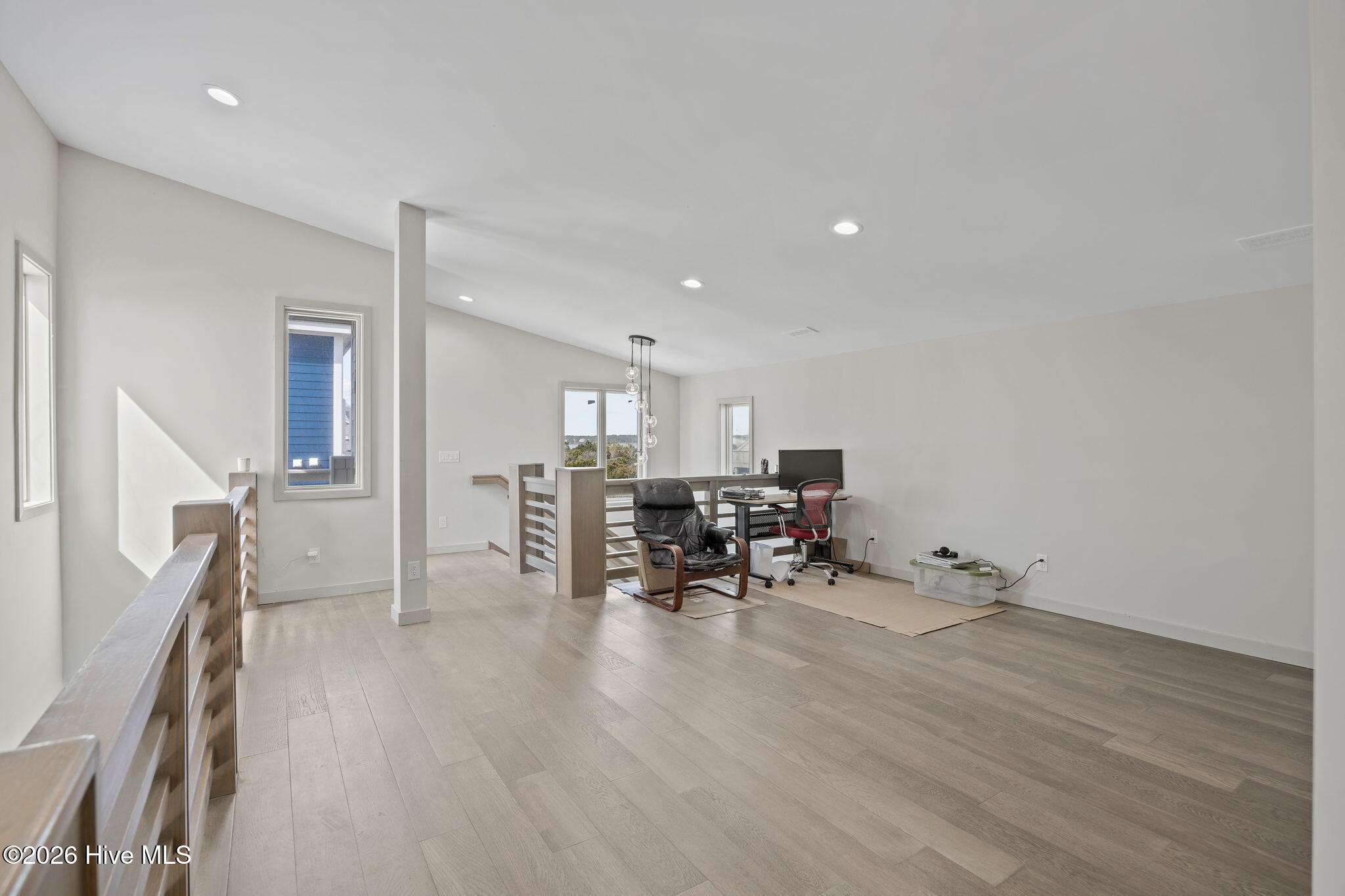 6618 W Beach Drive Property Photo 46