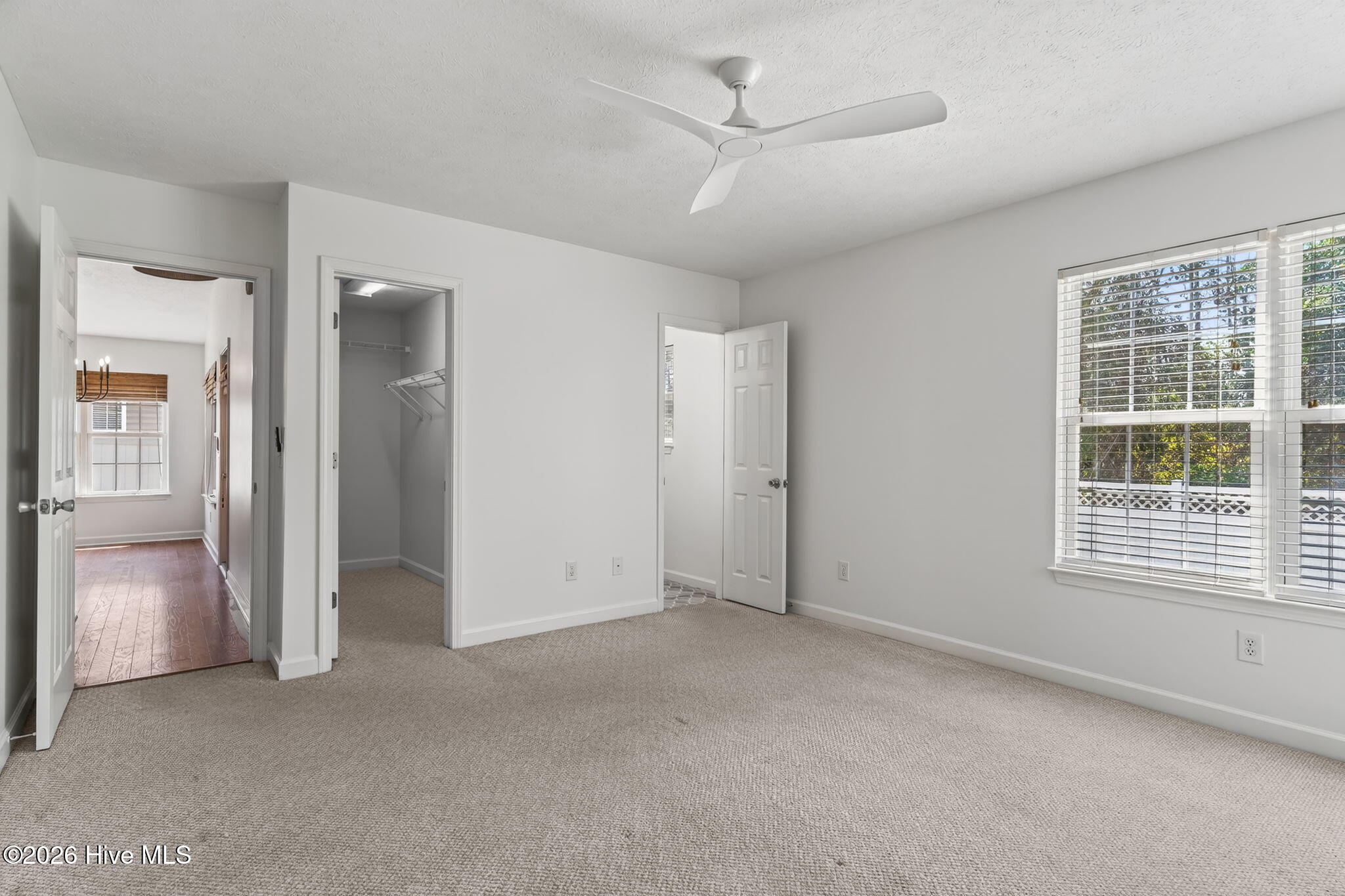 5014 N Hampton Drive Se Property Photo 40