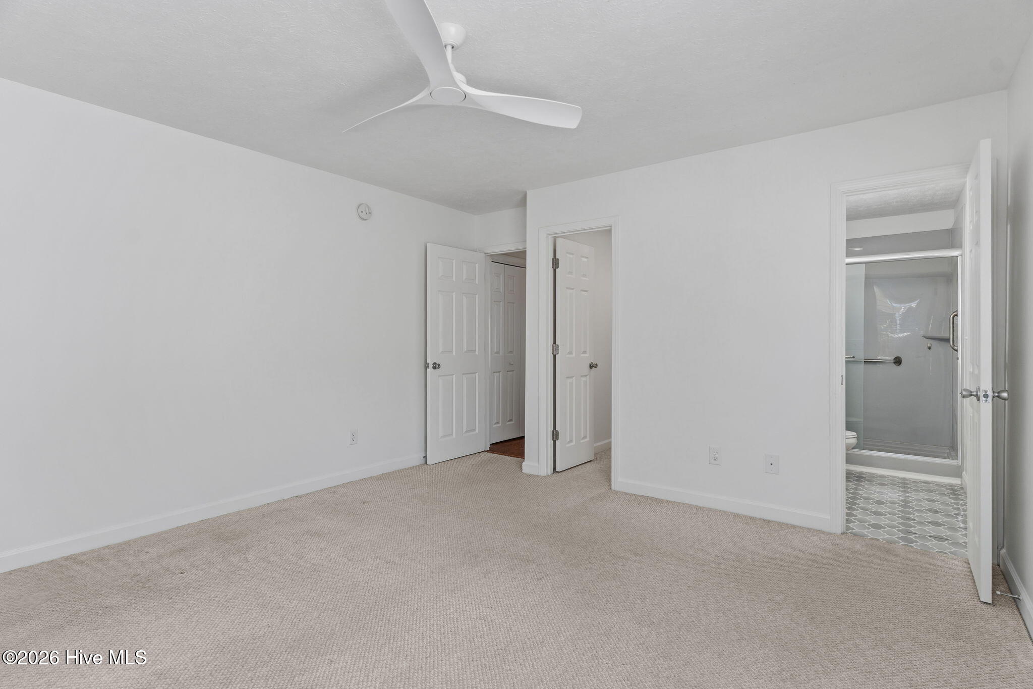 5014 N Hampton Drive Se Property Photo 41
