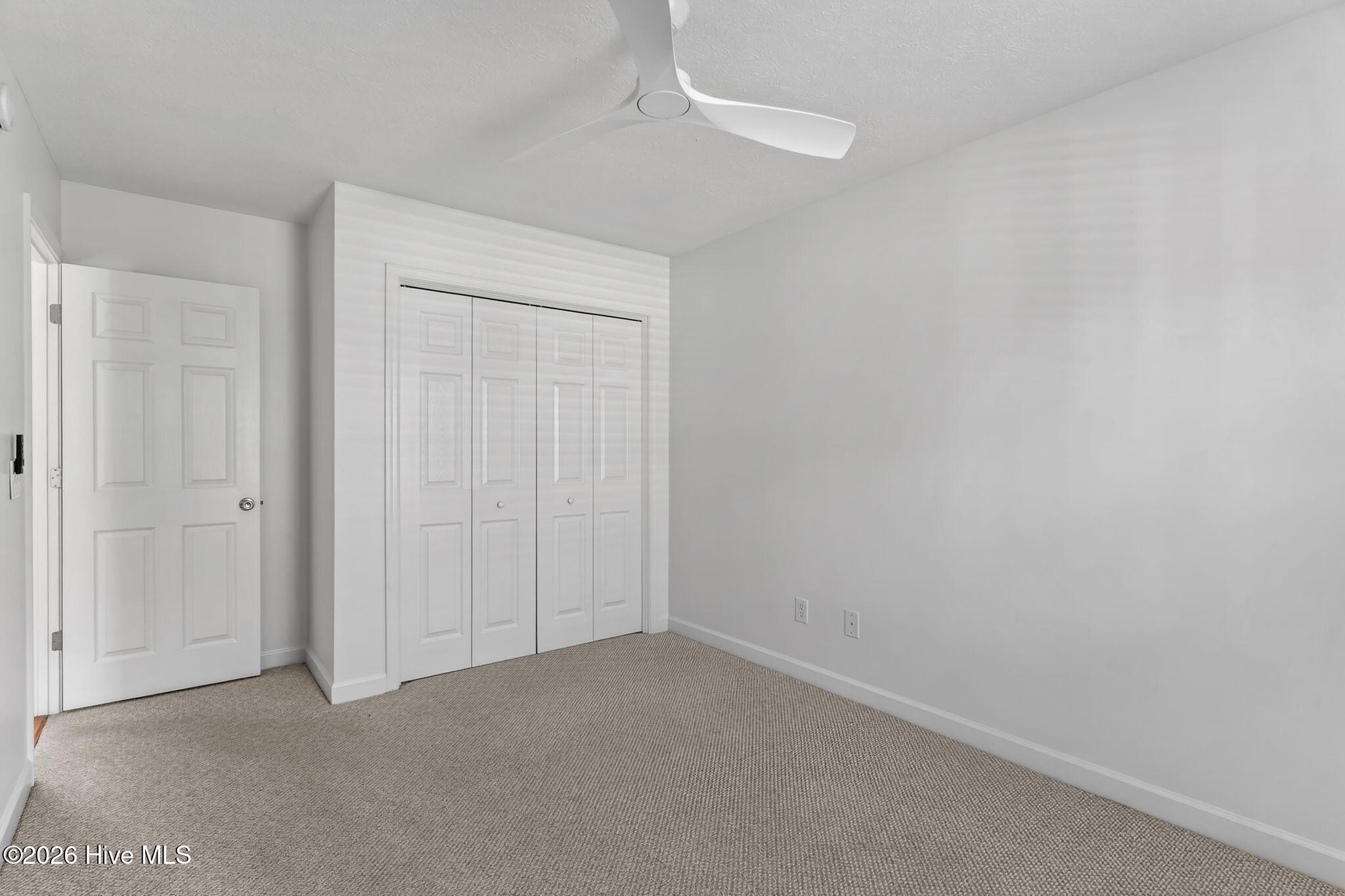 5014 N Hampton Drive Se Property Photo 47