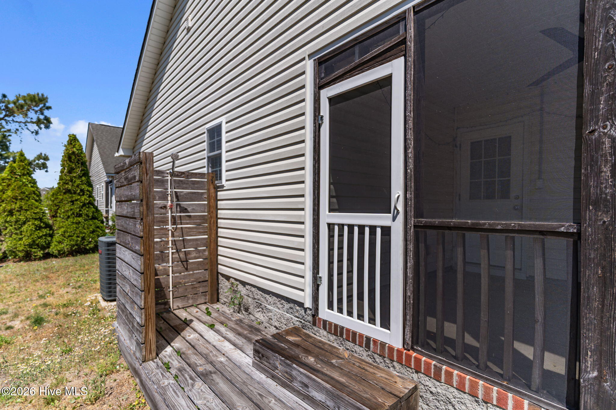 5014 N Hampton Drive Se Property Photo 56