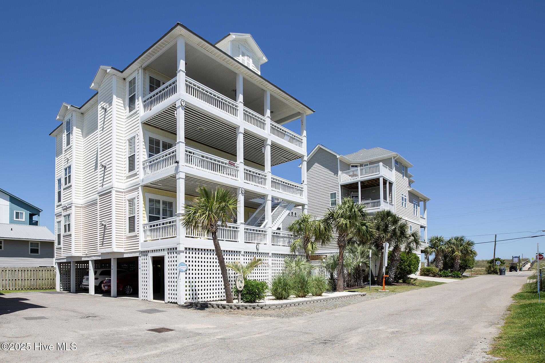 2 Clam Shell Lane Unit 6 Property Photo 2