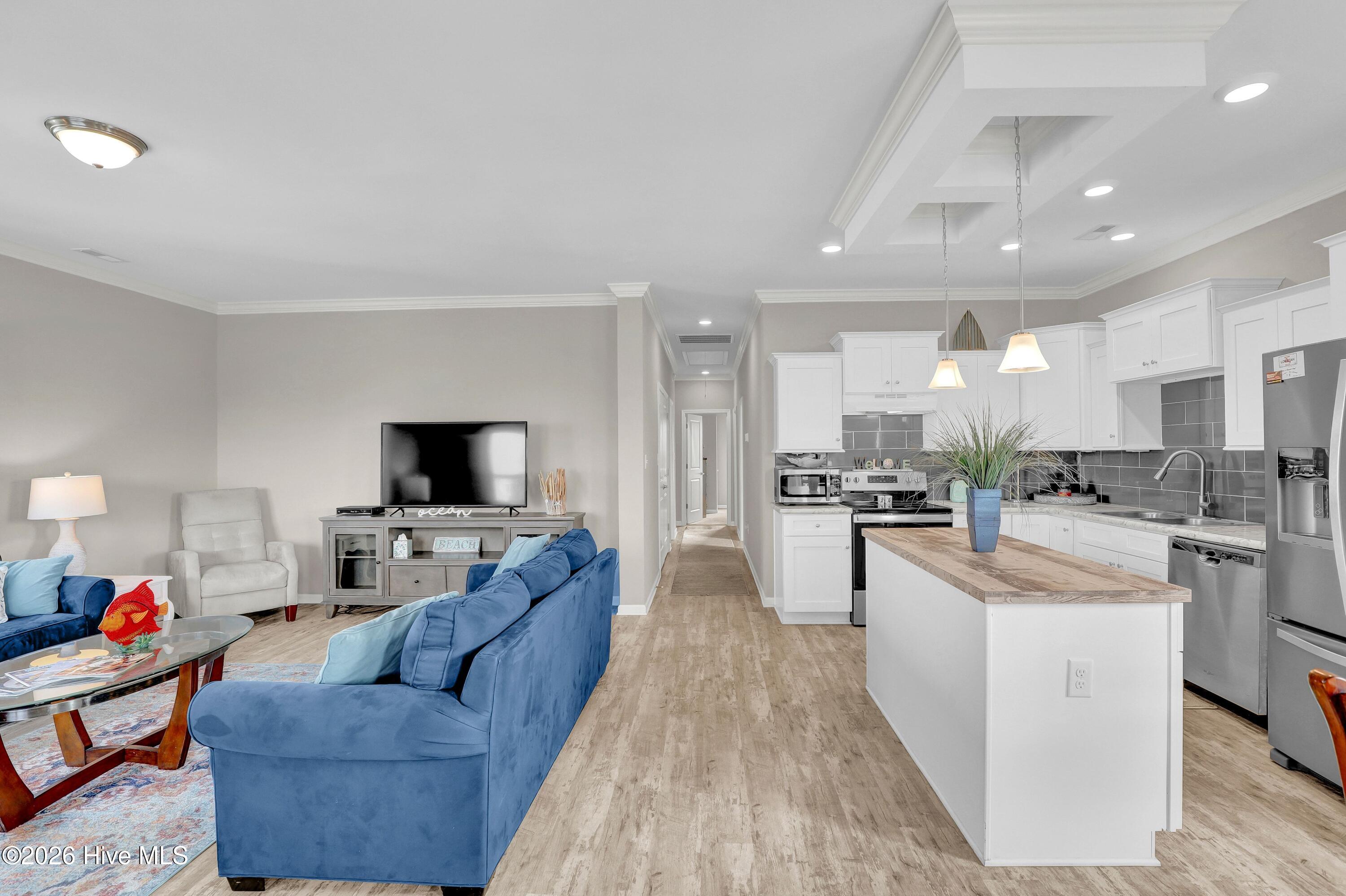 1017 1st Street Property Photo 11