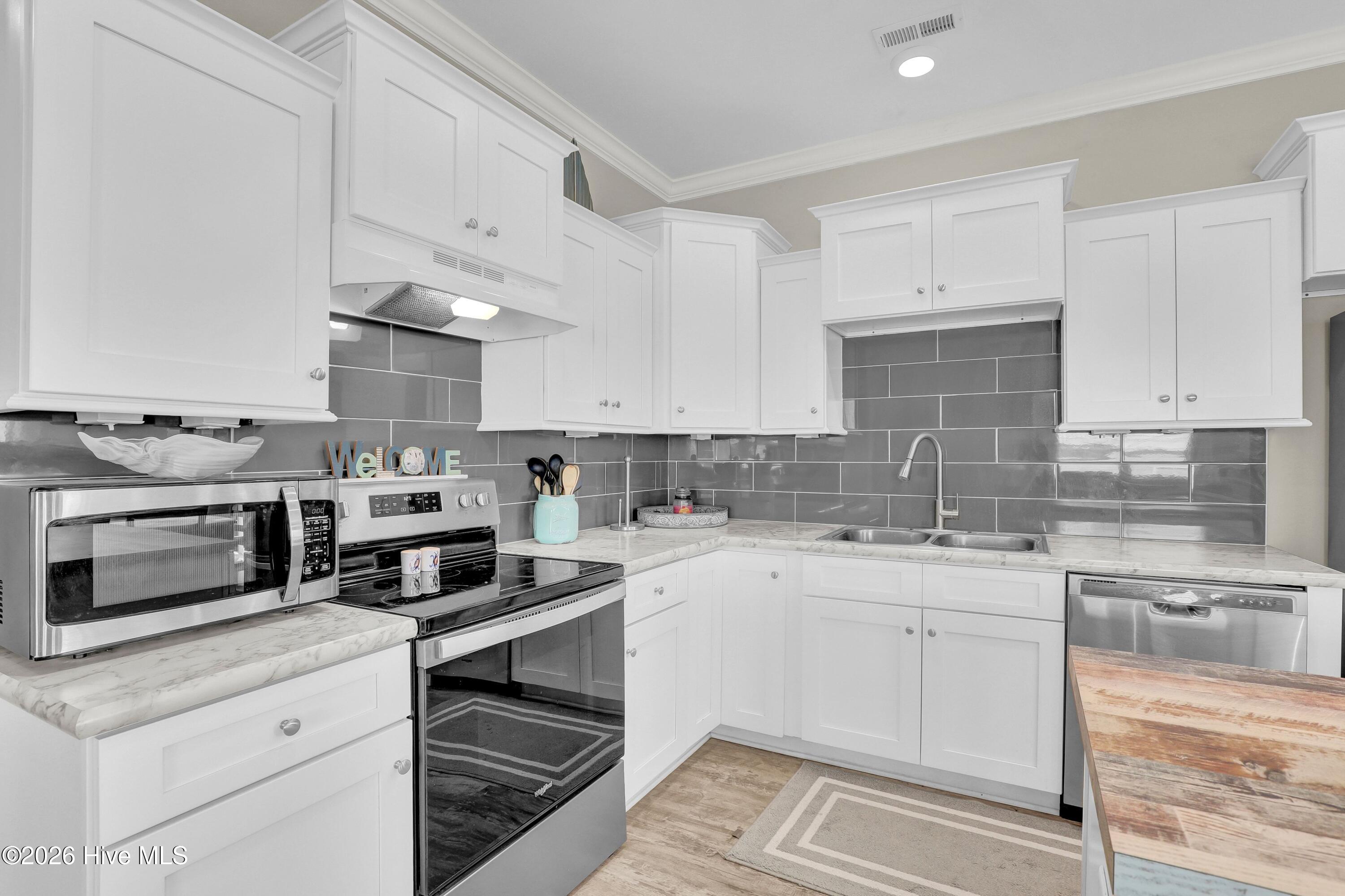 1017 1st Street Property Photo 15