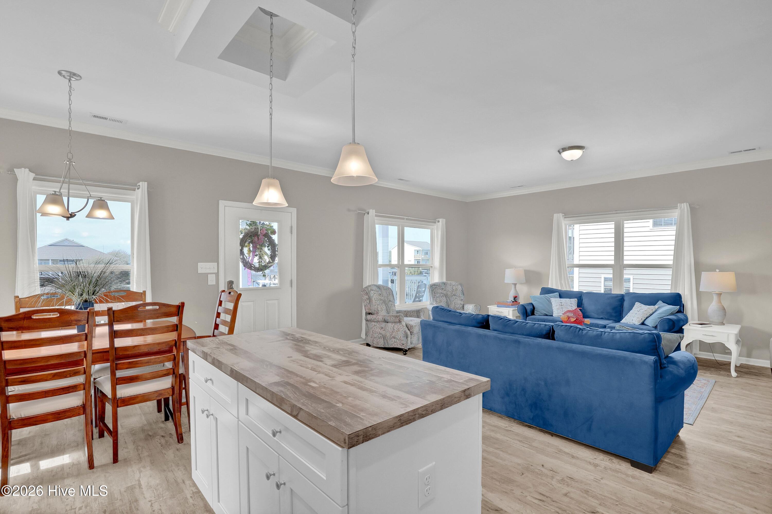 1017 1st Street Property Photo 16