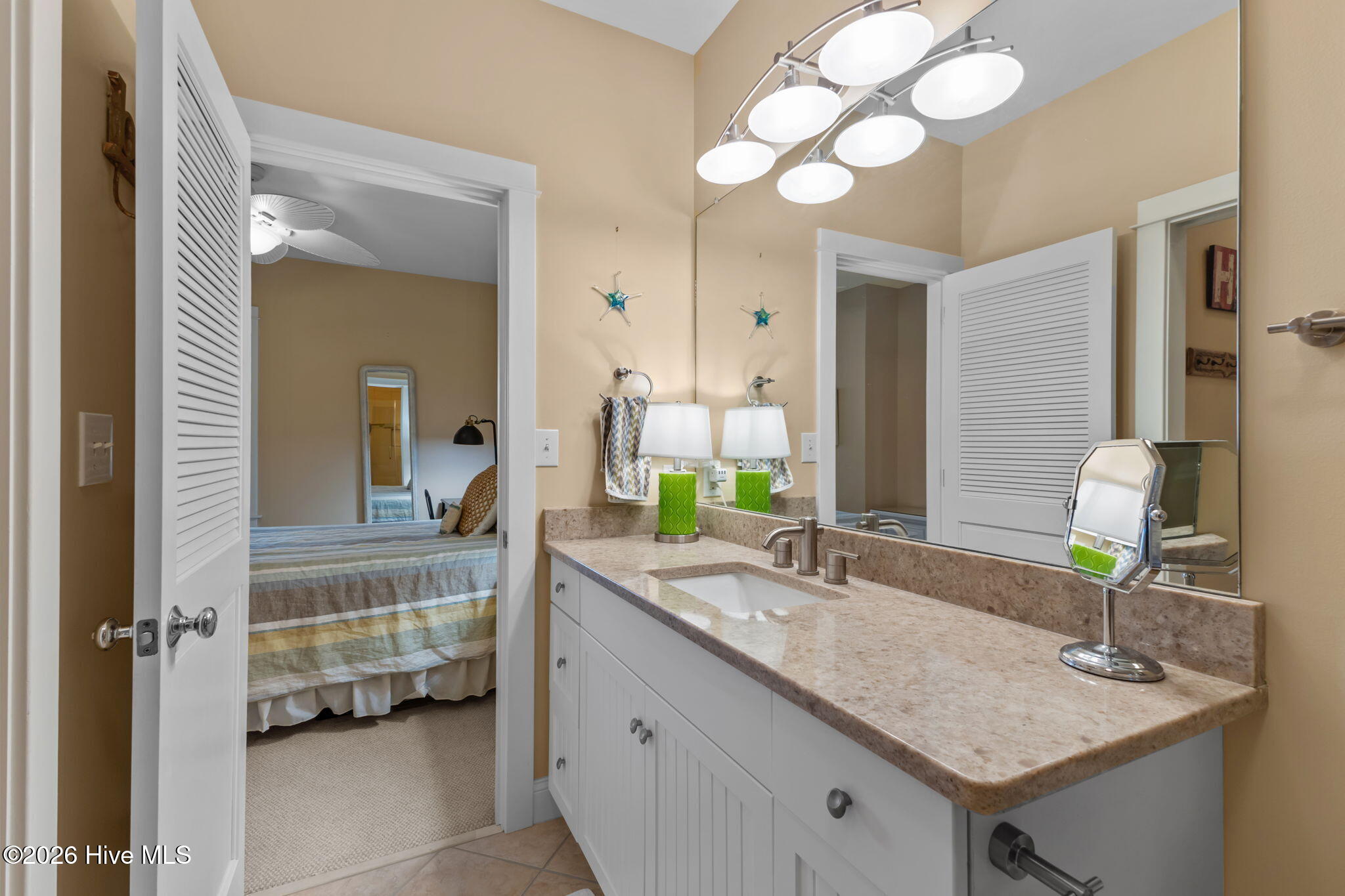 112 Oakleaf Drive 1002-a Property Photo 24