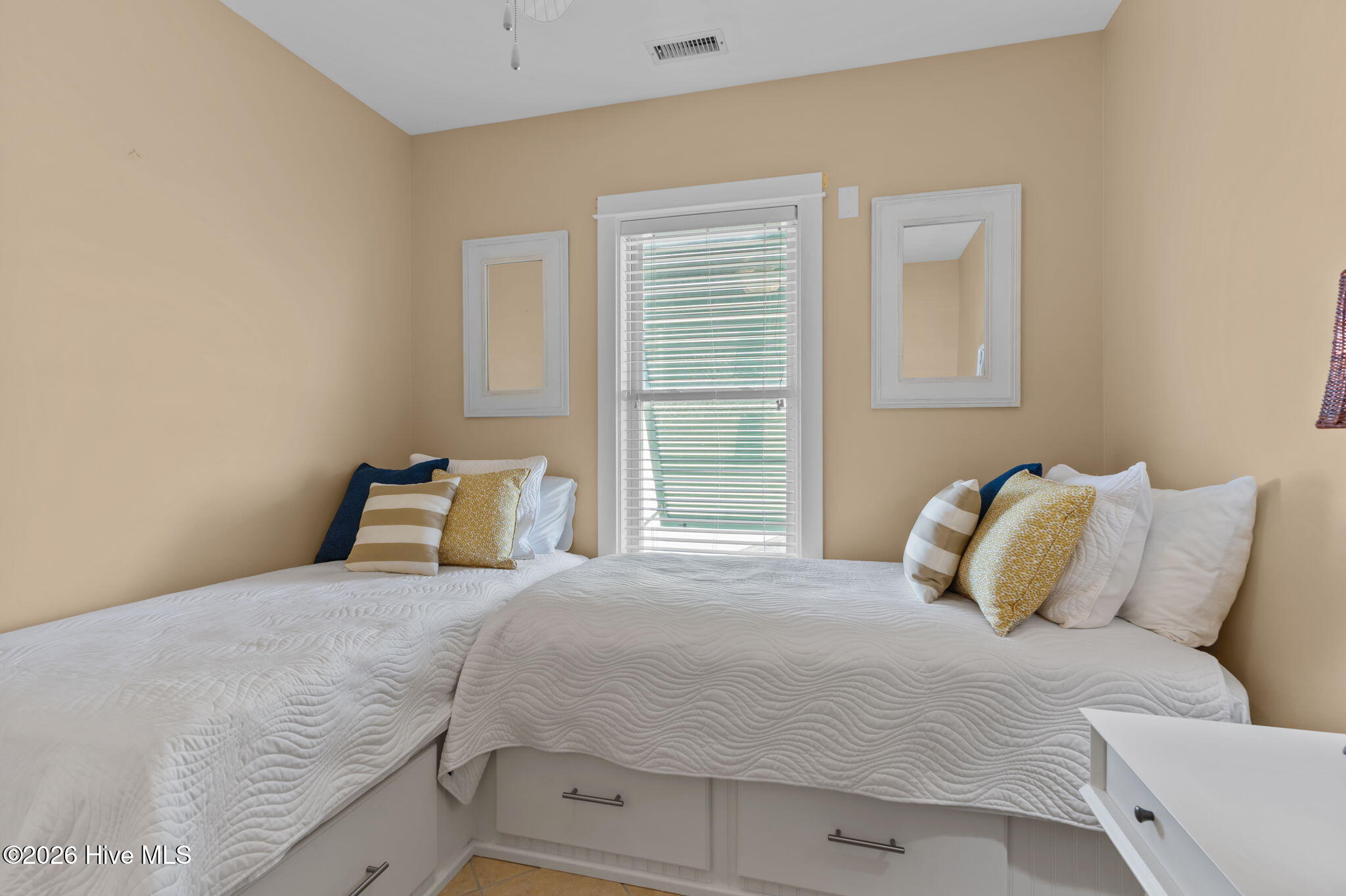 112 Oakleaf Drive 1002-a Property Photo 27