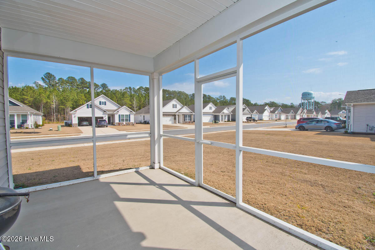 1001 Alizarin Lane Property Photo 12