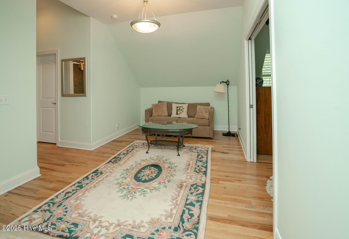 545 Gladstone Circle Sw Property Photo 34