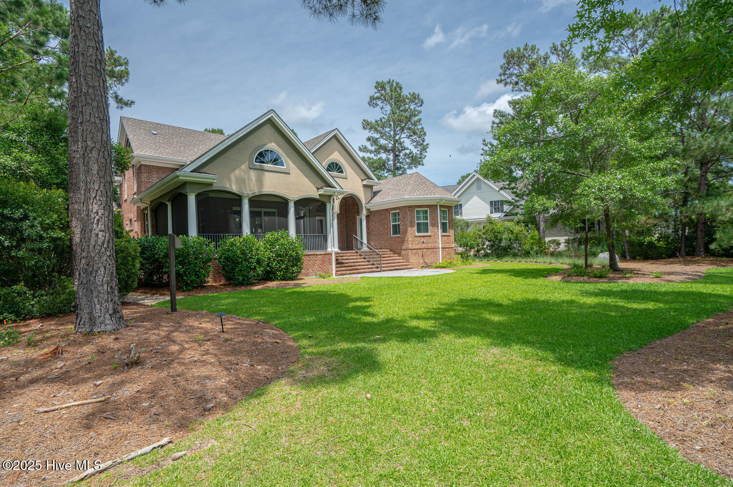 545 Gladstone Circle Sw Property Photo 56
