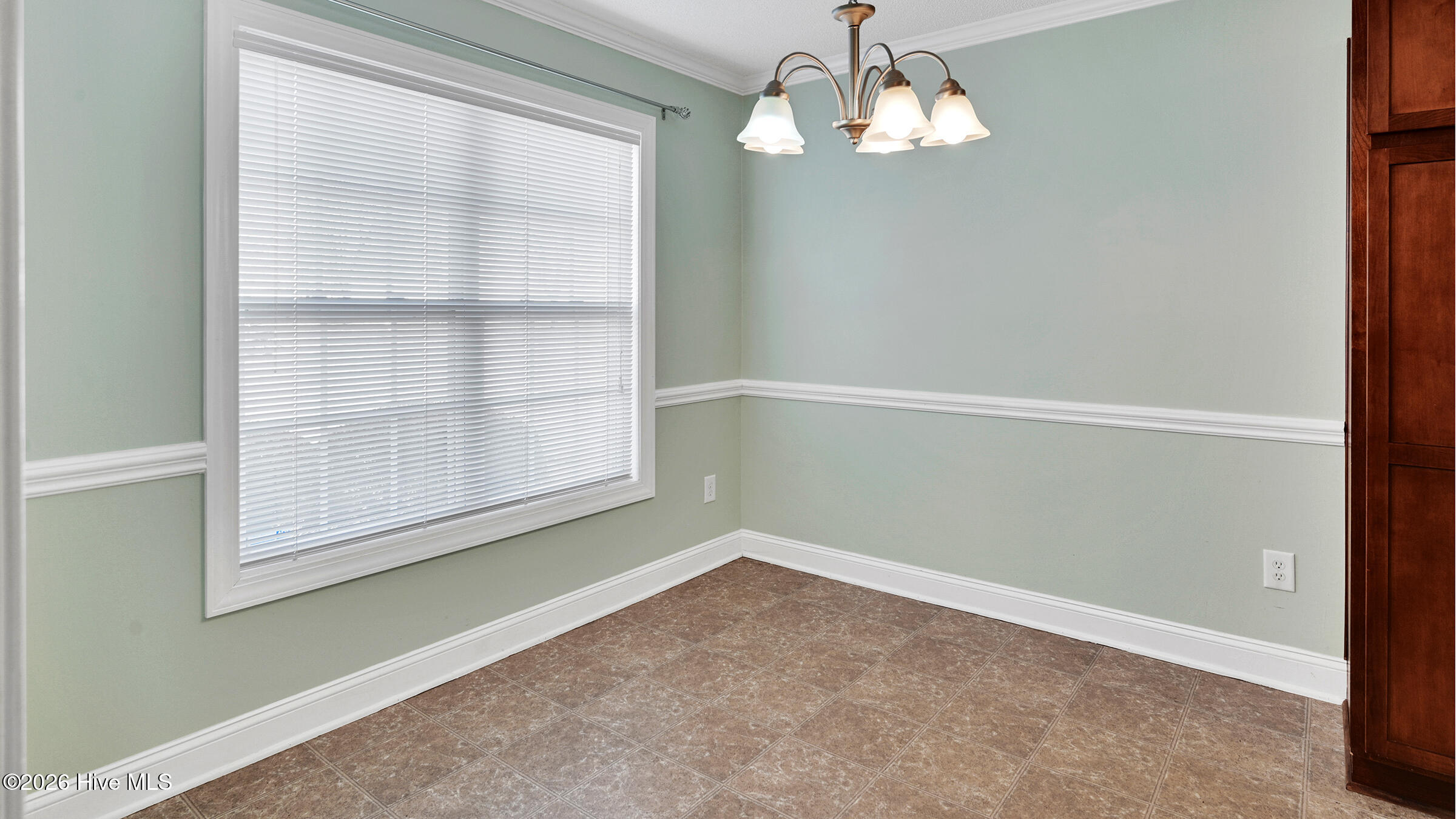 4222 Dudleys Grant Drive E Property Photo 10